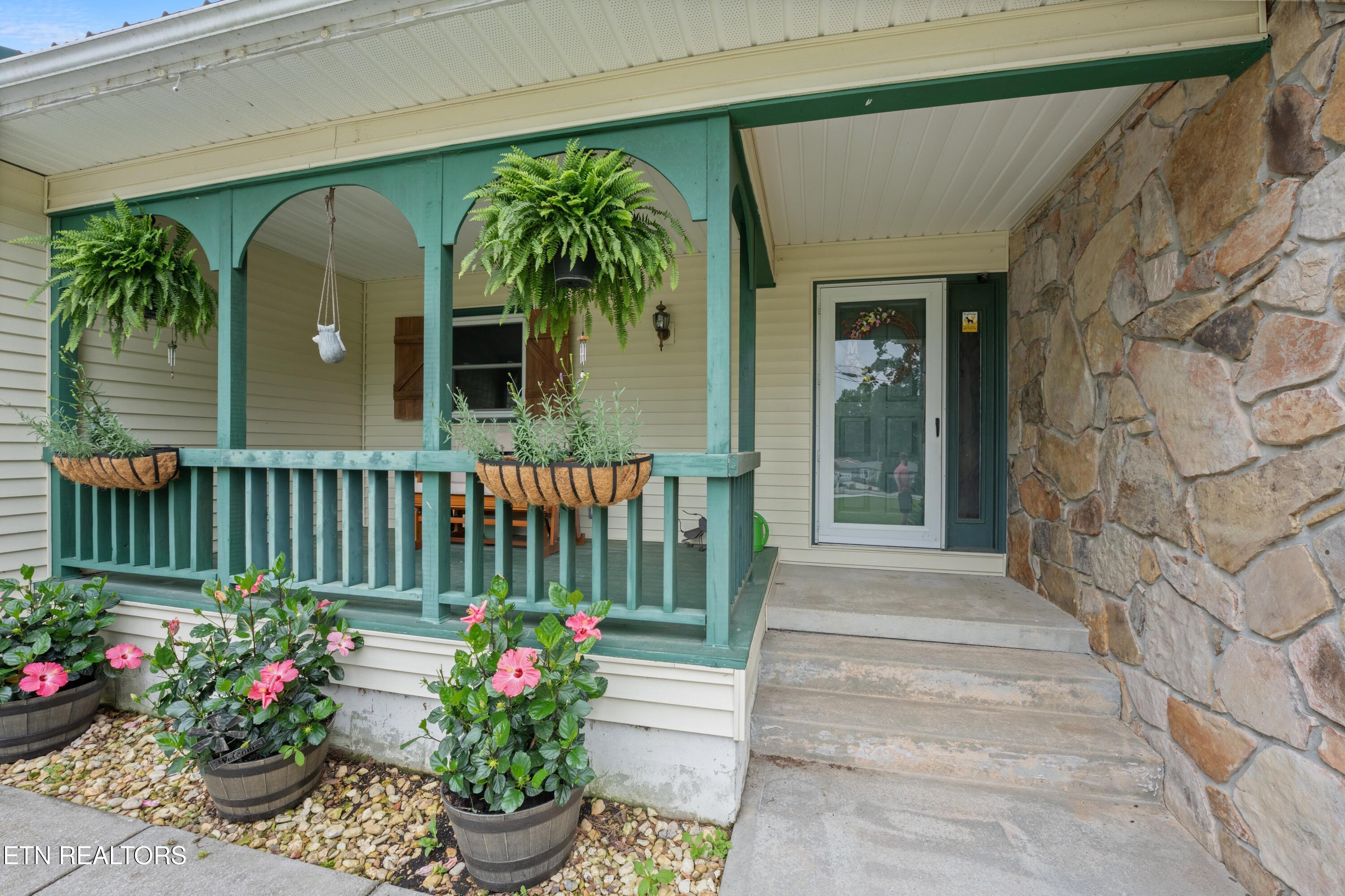 241 Cardinal Loop Crossville TN 38555