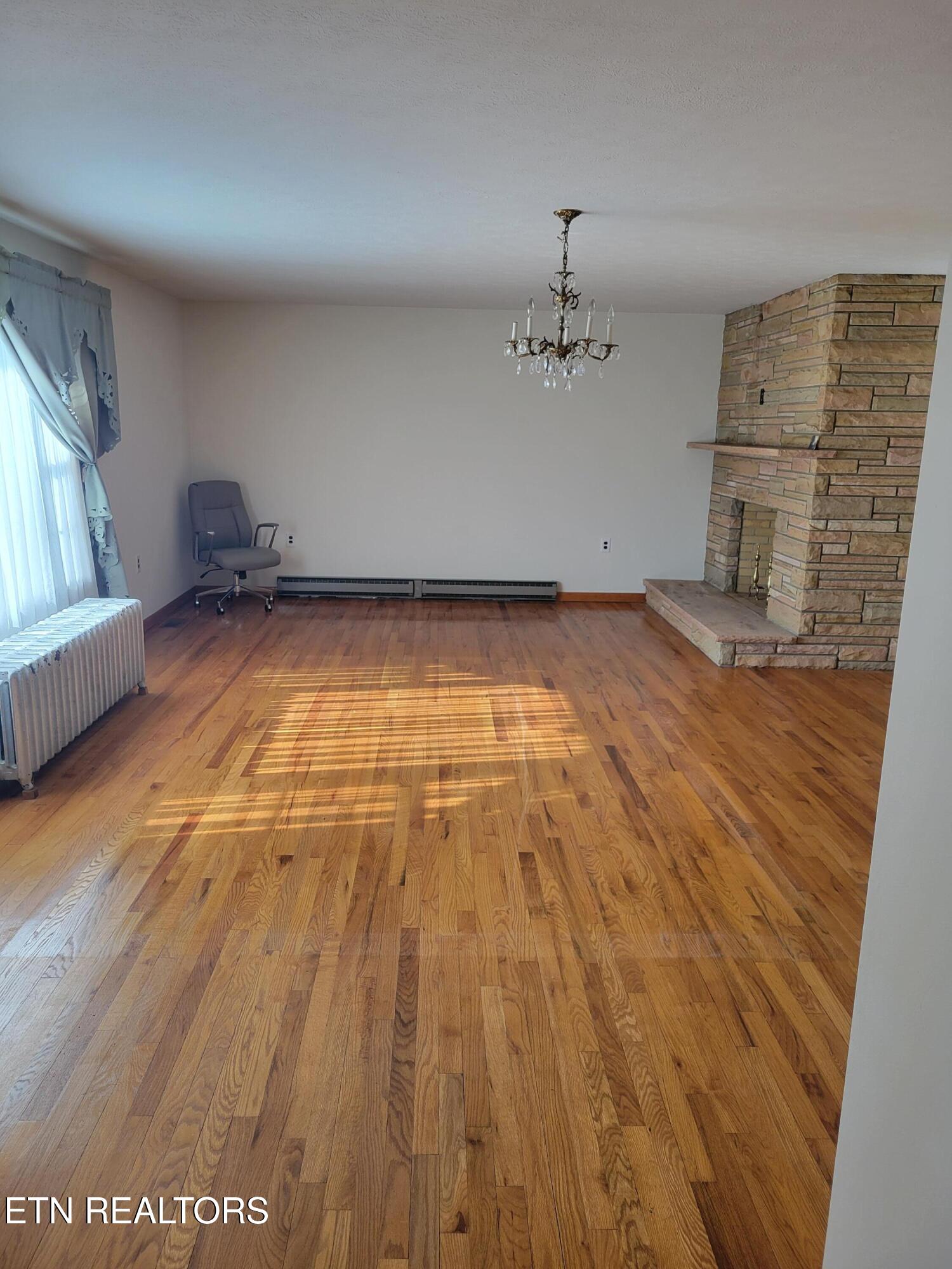 132 Ridgecrest Drive Harriman TN 37748