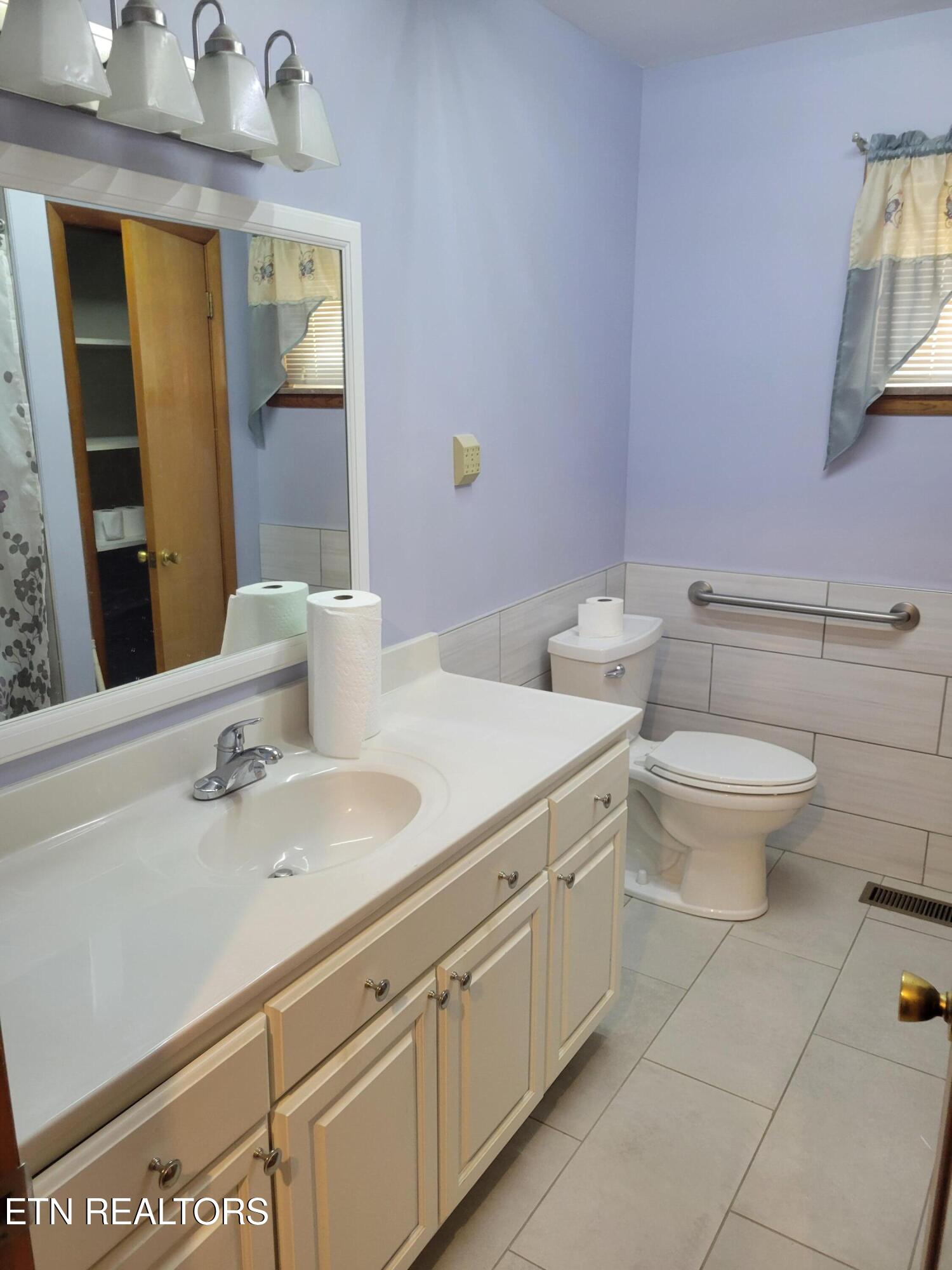 132 Ridgecrest Drive Harriman TN 37748