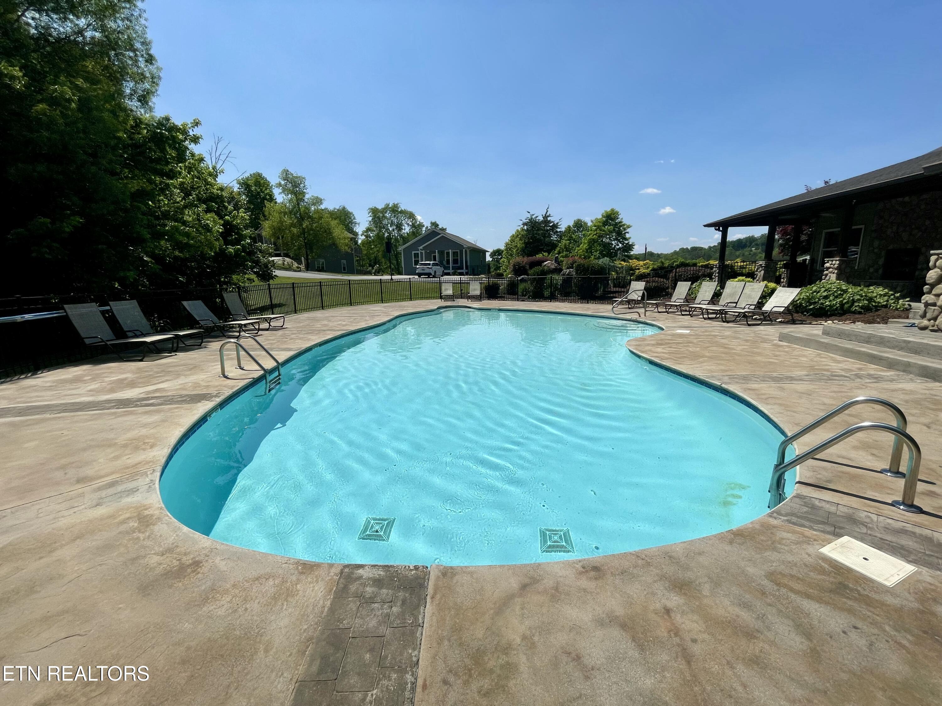 855 Blue Herring Way Sevierville TN 37876