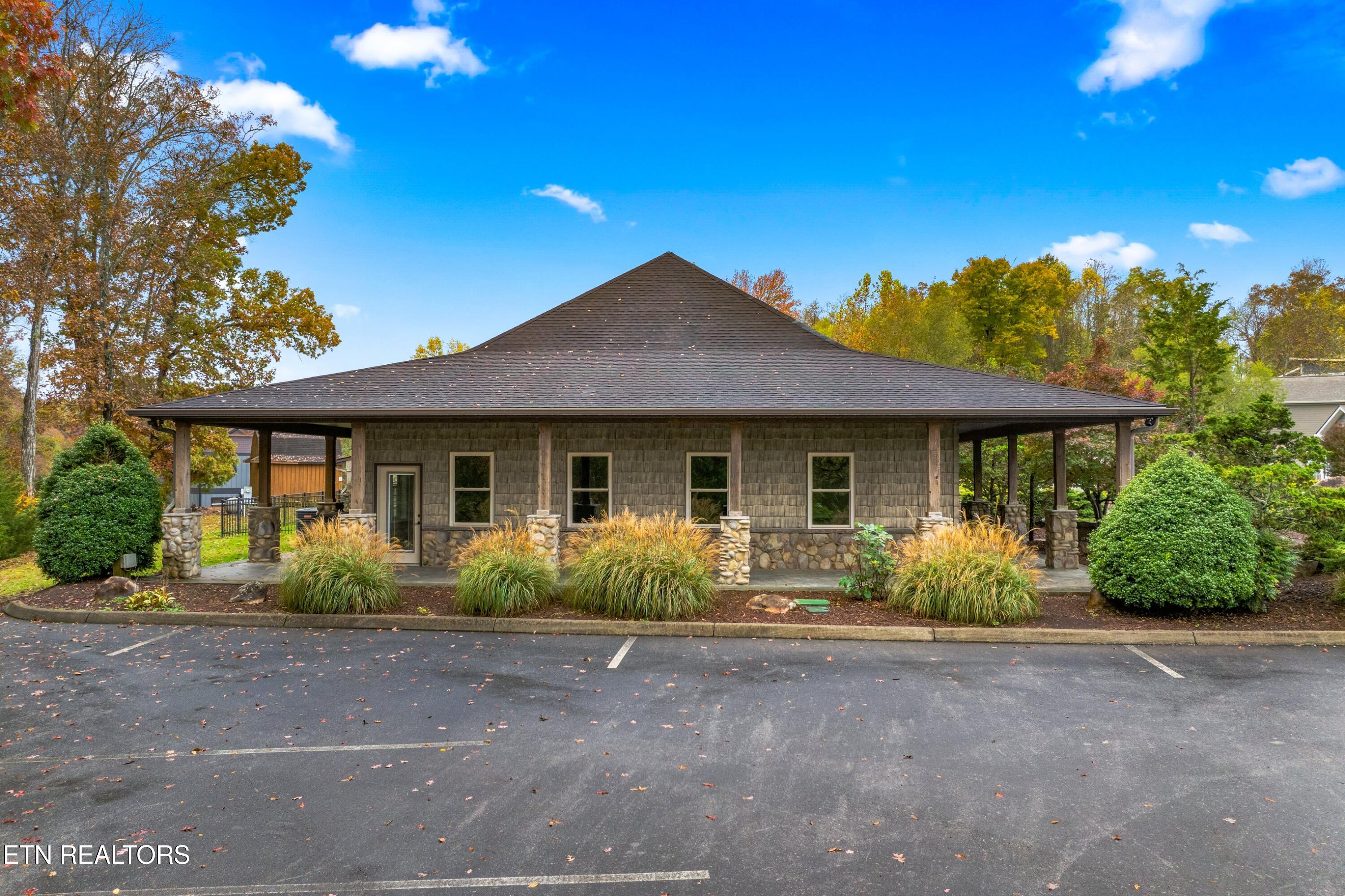 855 Blue Herring Way Sevierville TN 37876