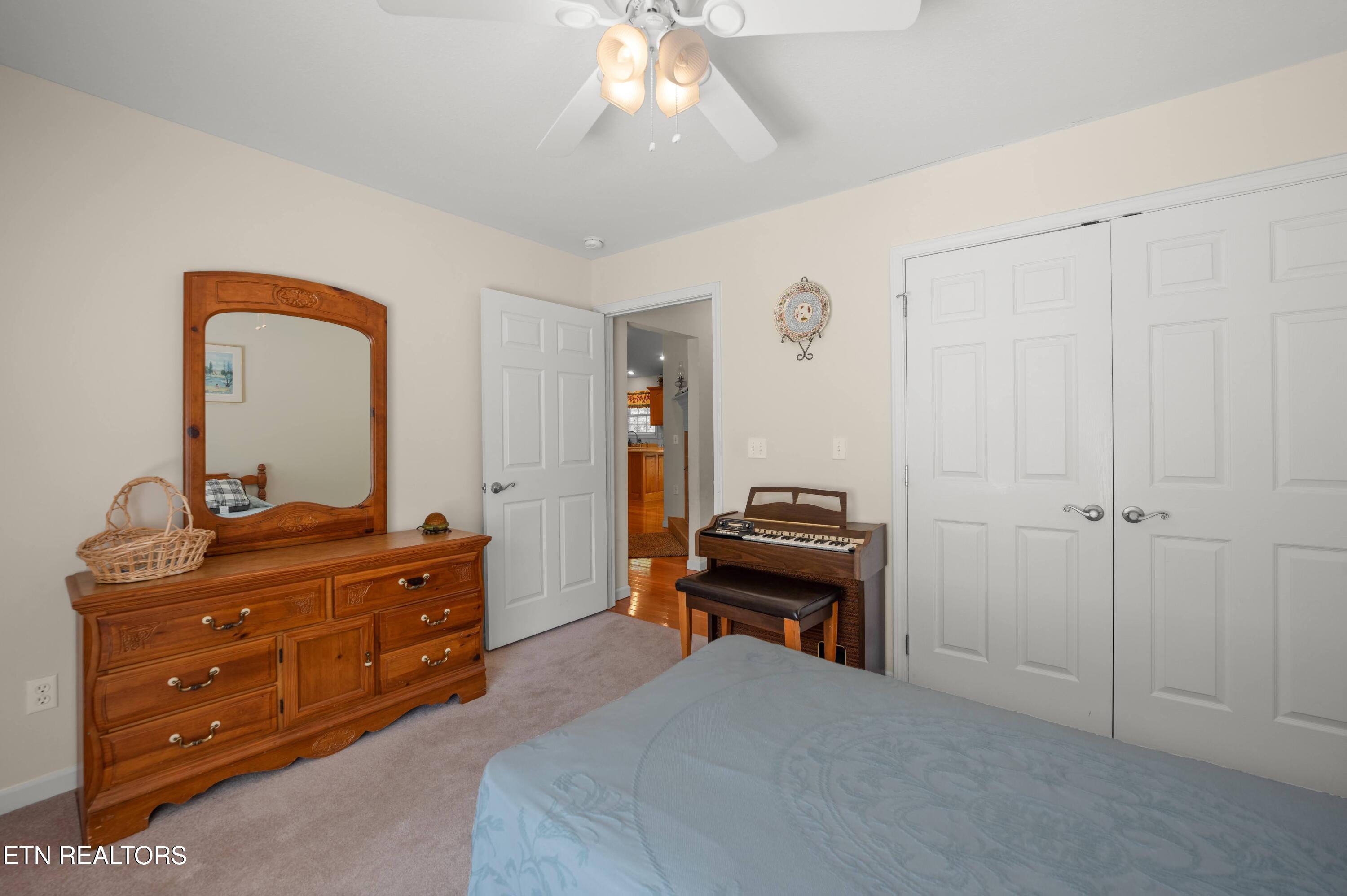 957 Stonecrest Loop Crossville TN 38571
