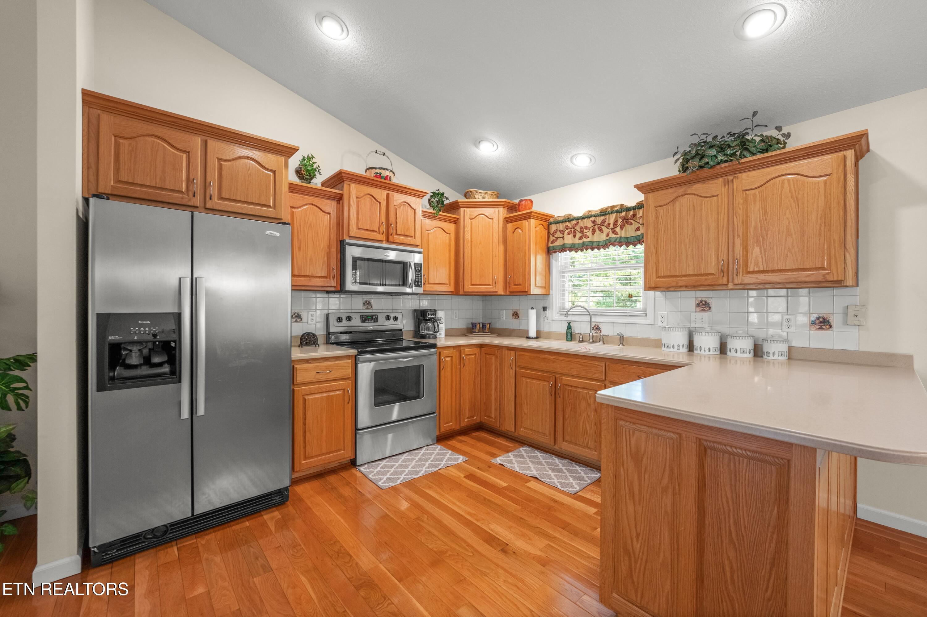 957 Stonecrest Loop Crossville TN 38571
