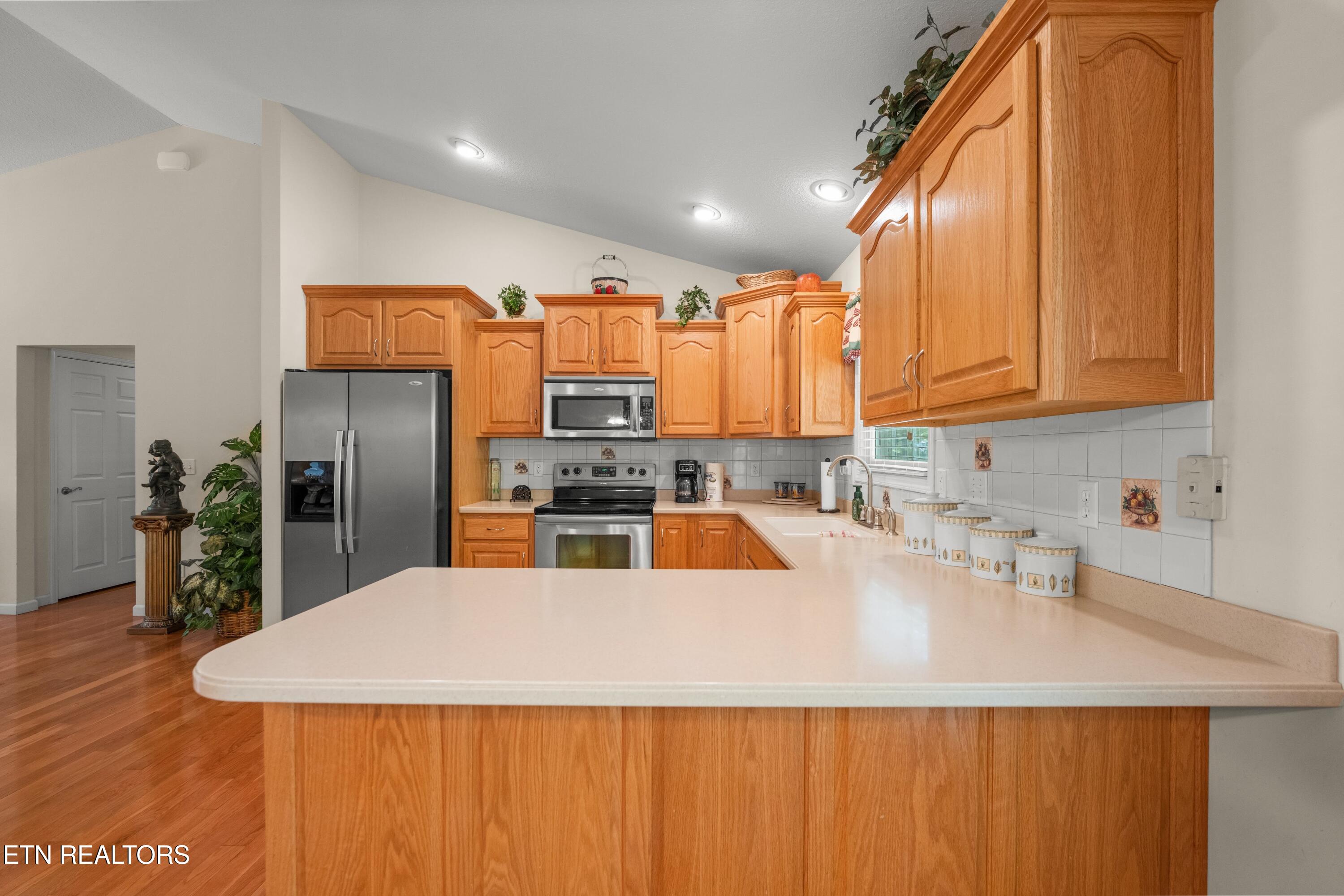 957 Stonecrest Loop Crossville TN 38571
