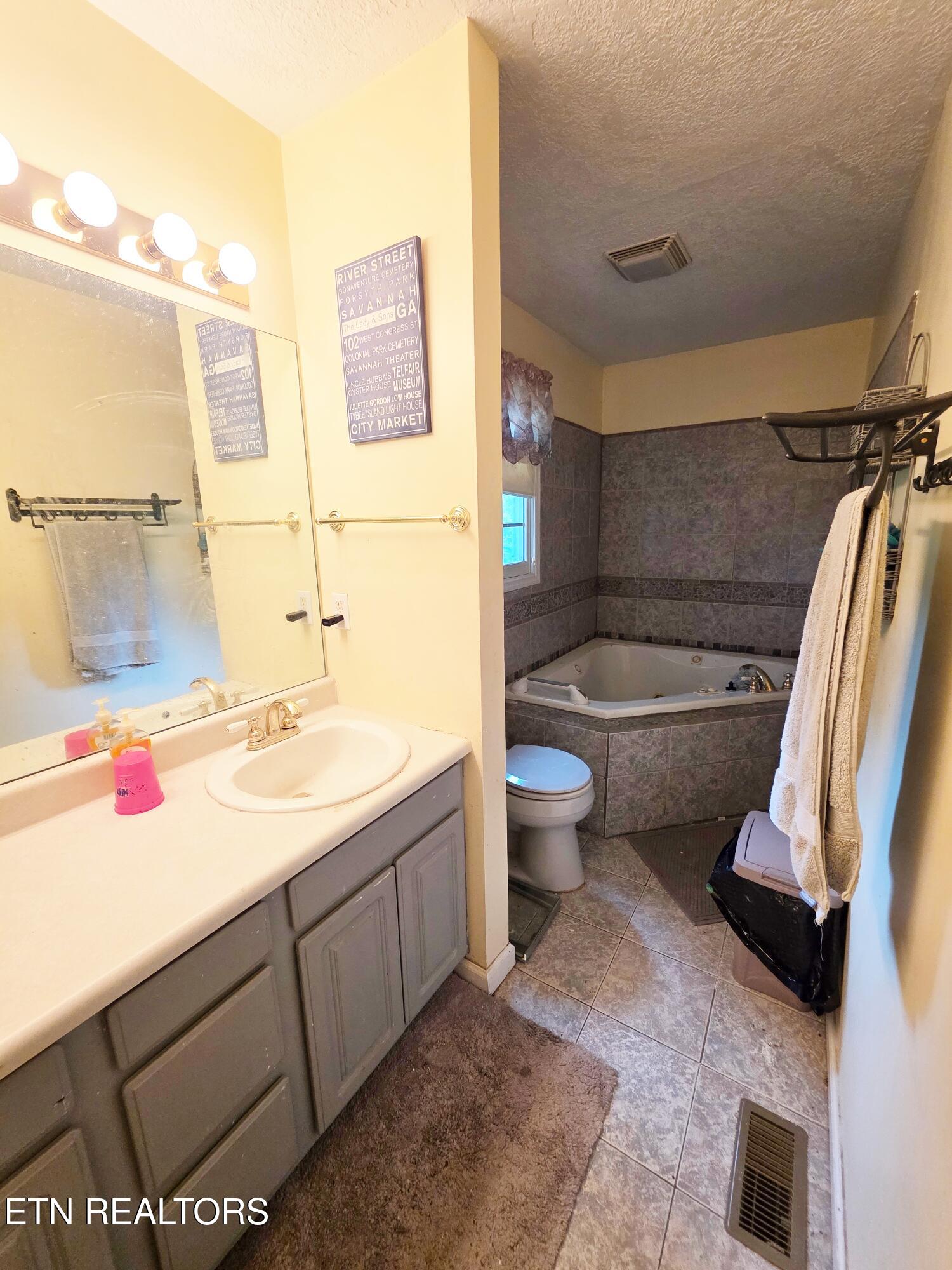 7807 Squirrel Lane Powell TN 37849