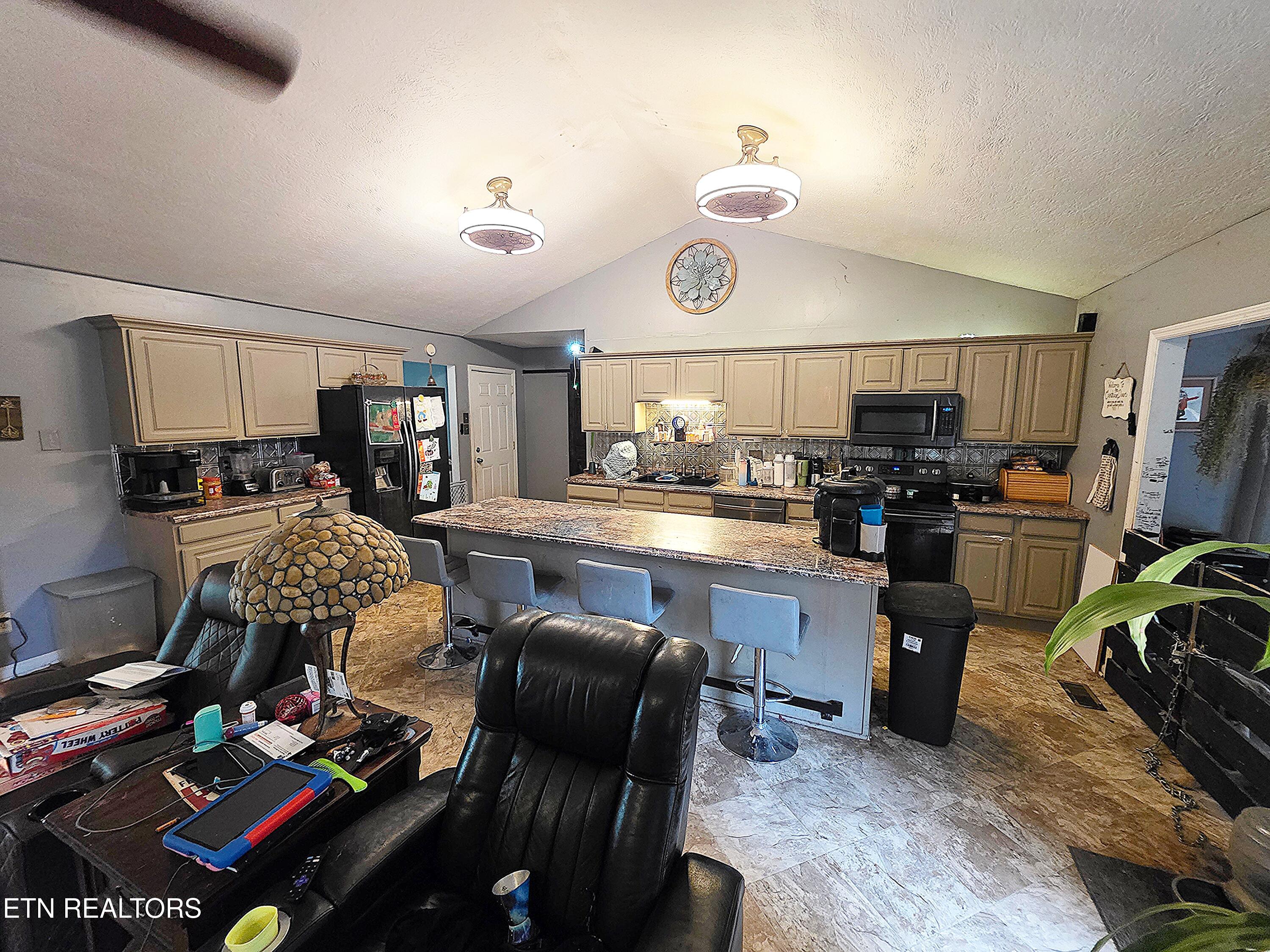 7807 Squirrel Lane Powell TN 37849