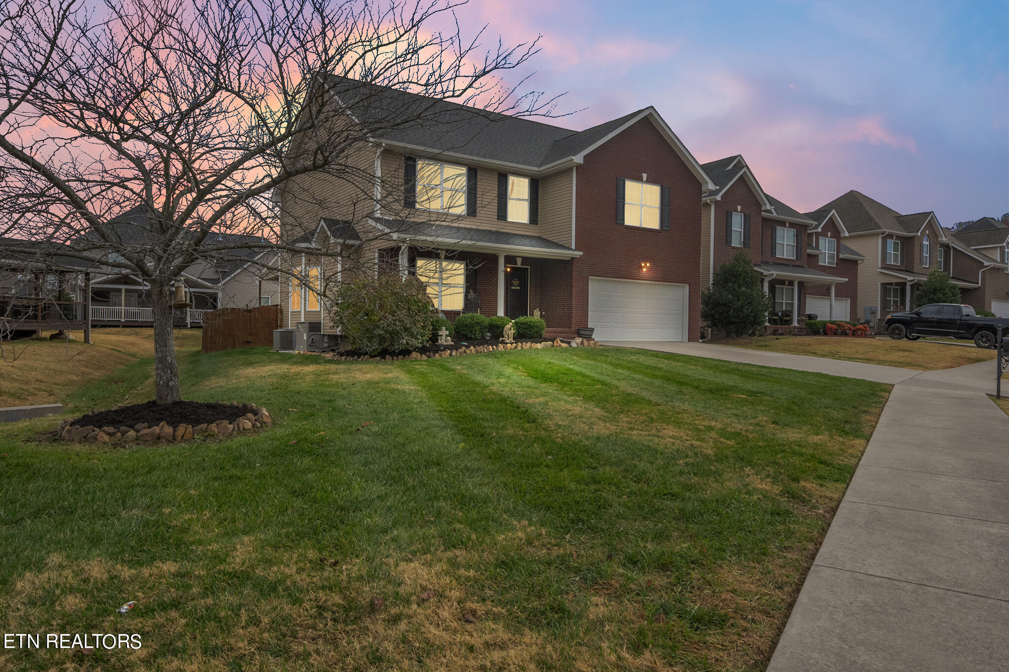 2566 Sparkling Star Lane Knoxville TN 37931