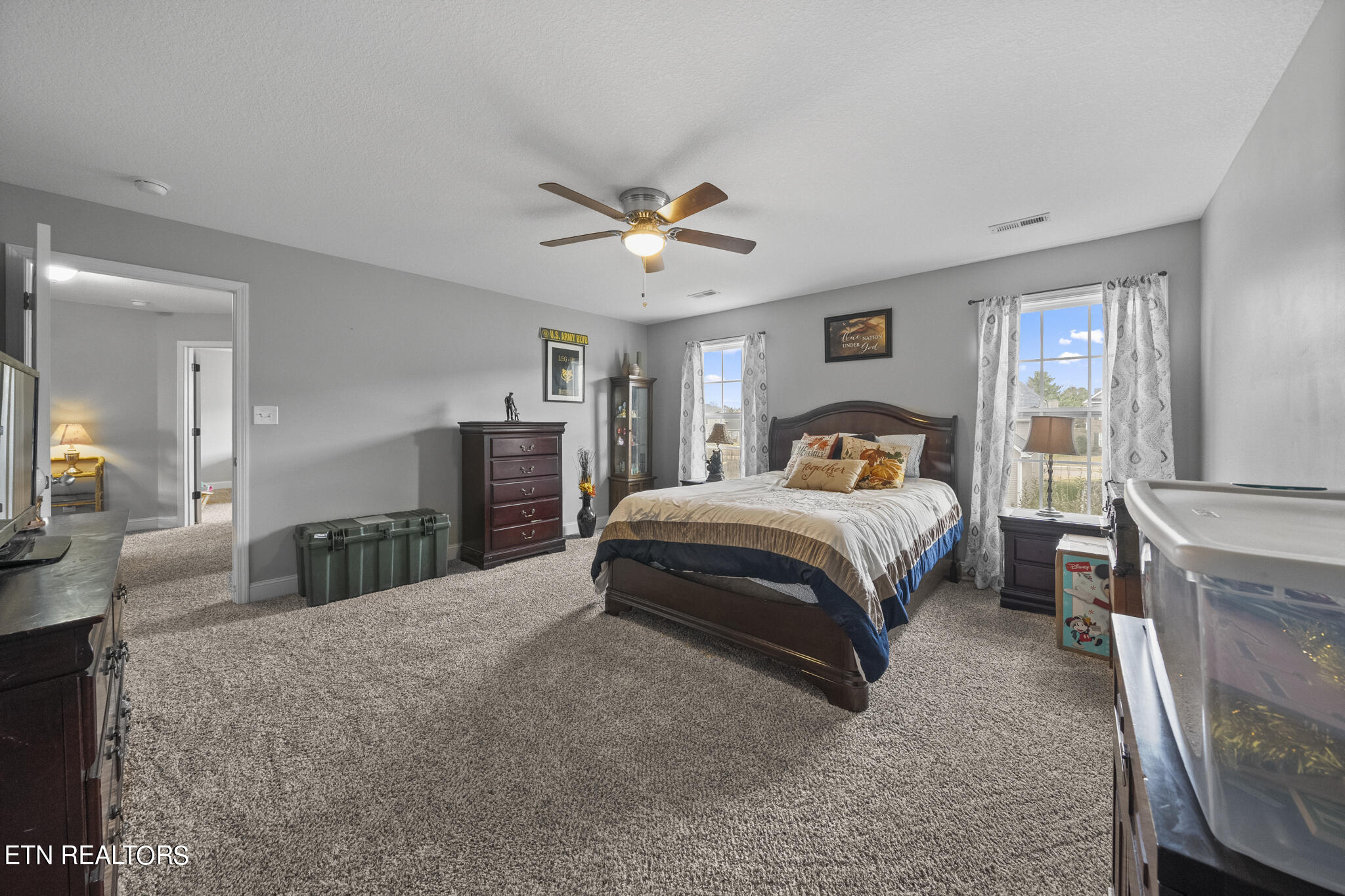 2566 Sparkling Star Lane Knoxville TN 37931