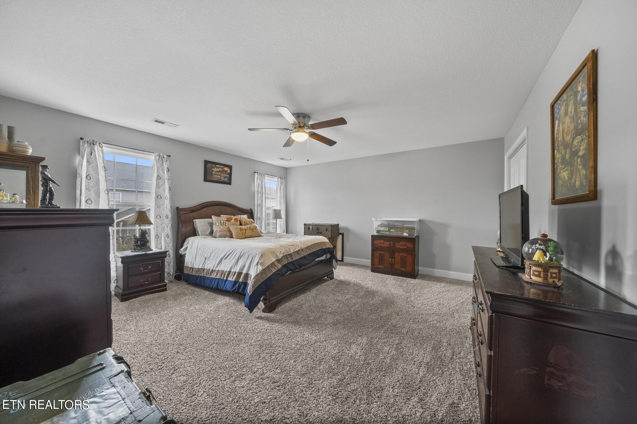 2566 Sparkling Star Lane Knoxville TN 37931