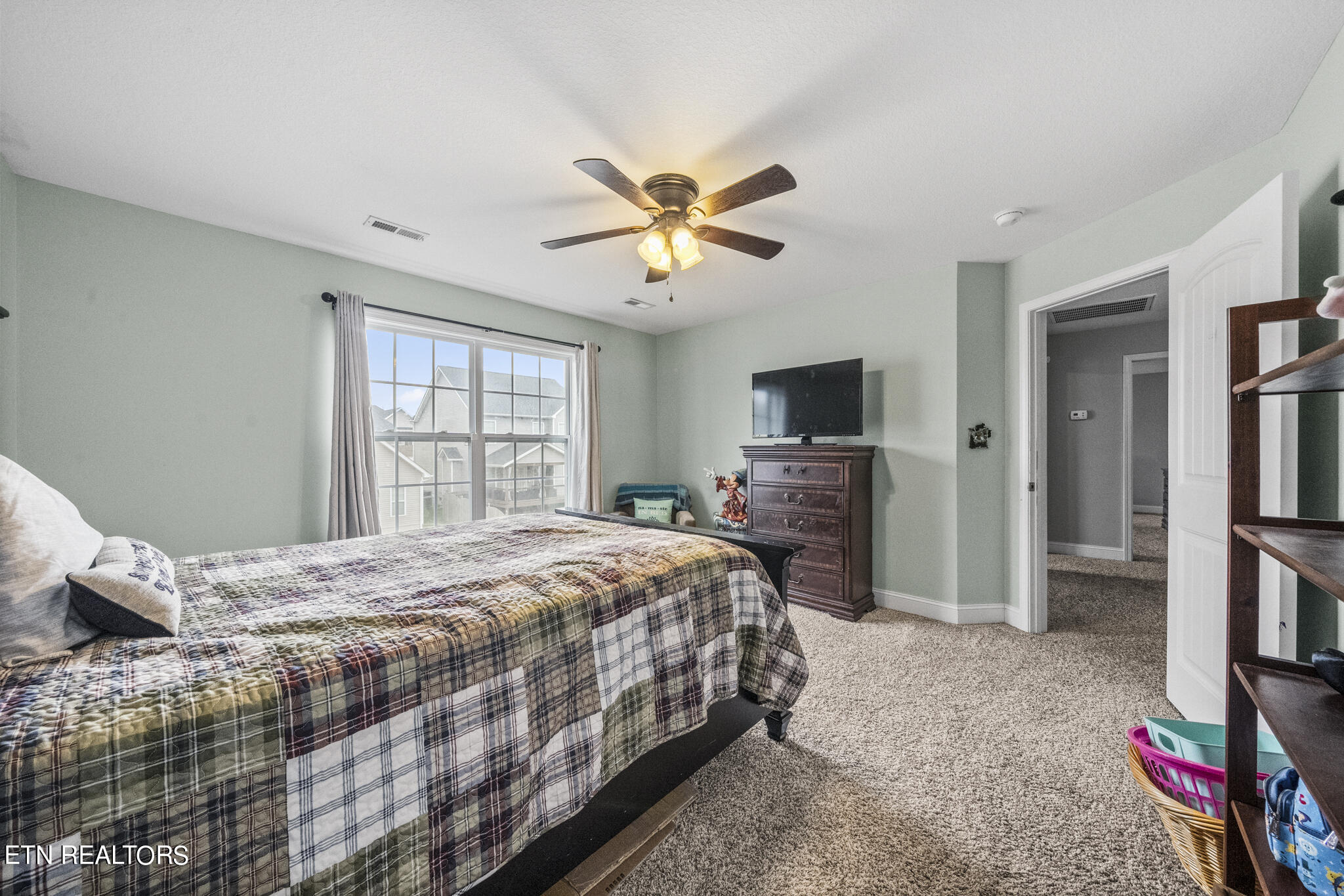 2566 Sparkling Star Lane Knoxville TN 37931
