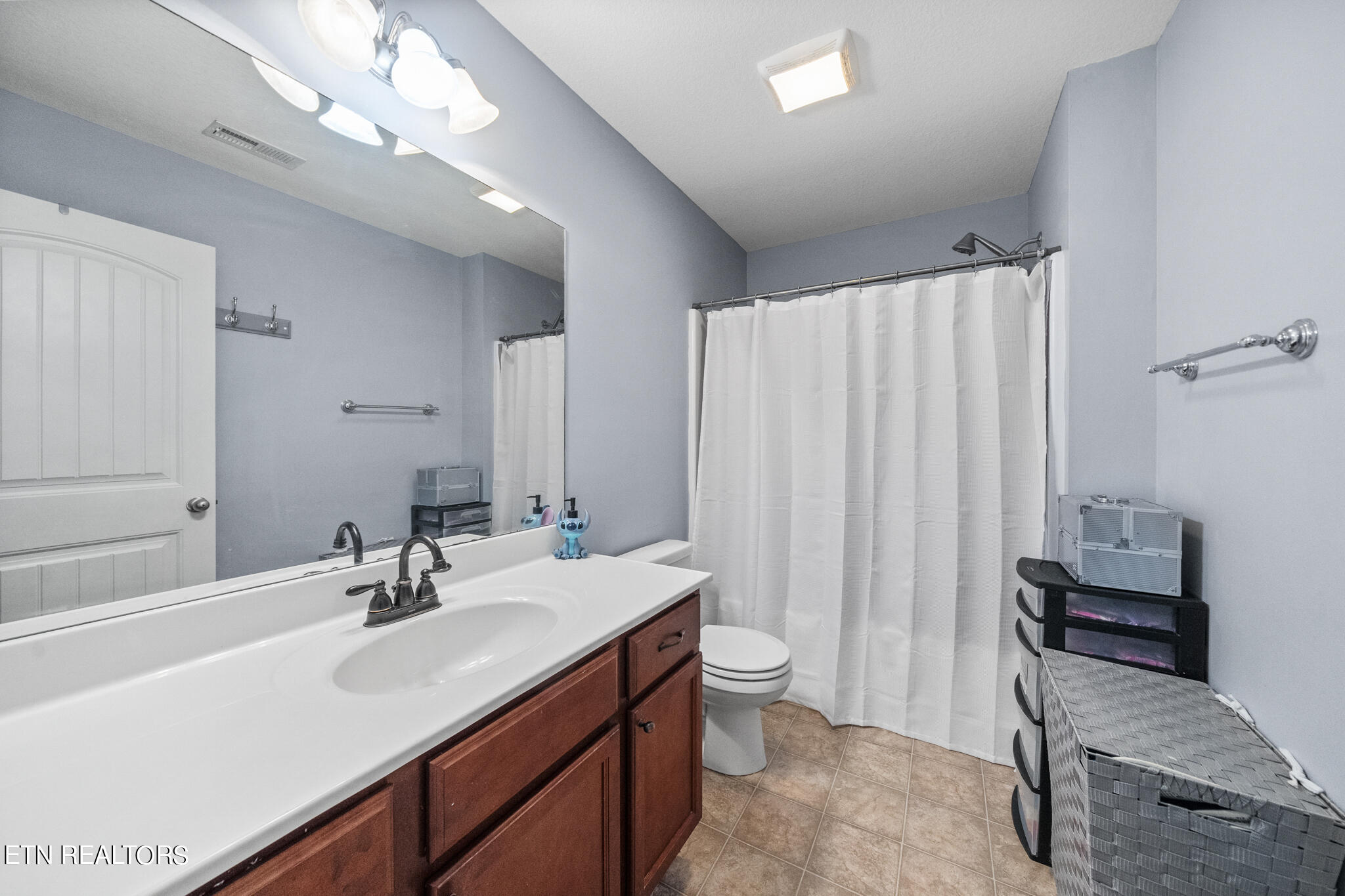 2566 Sparkling Star Lane Knoxville TN 37931