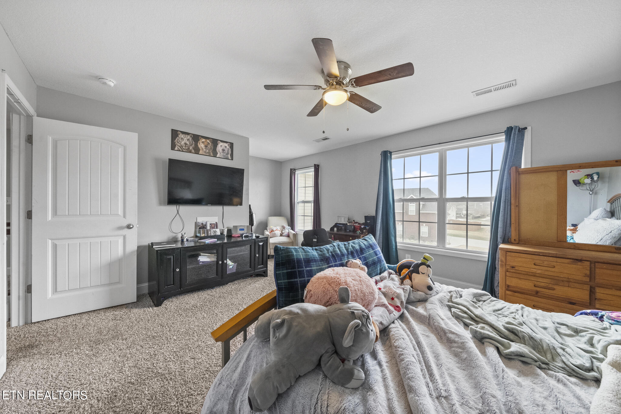 2566 Sparkling Star Lane Knoxville TN 37931