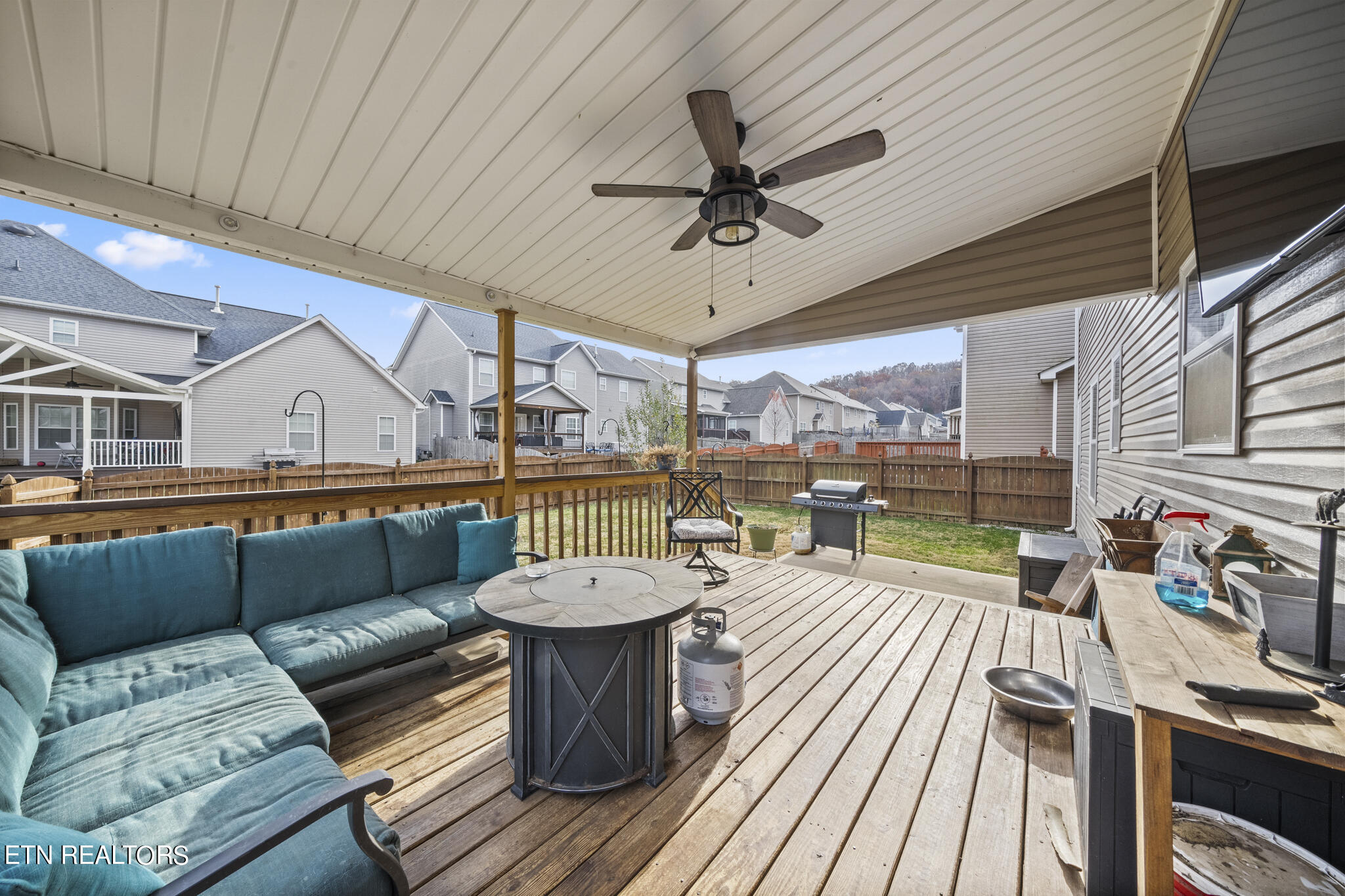2566 Sparkling Star Lane Knoxville TN 37931
