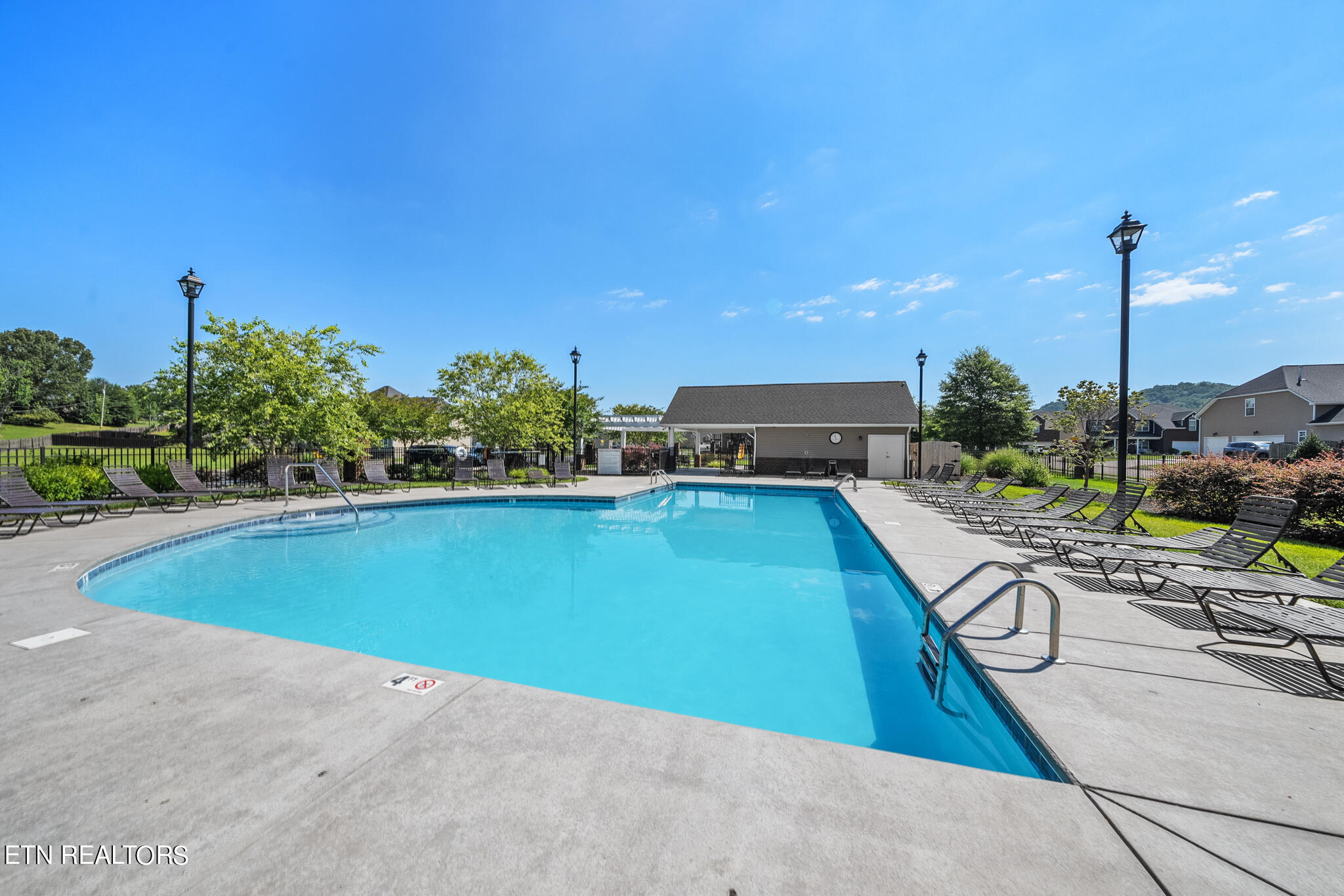 2566 Sparkling Star Lane Knoxville TN 37931