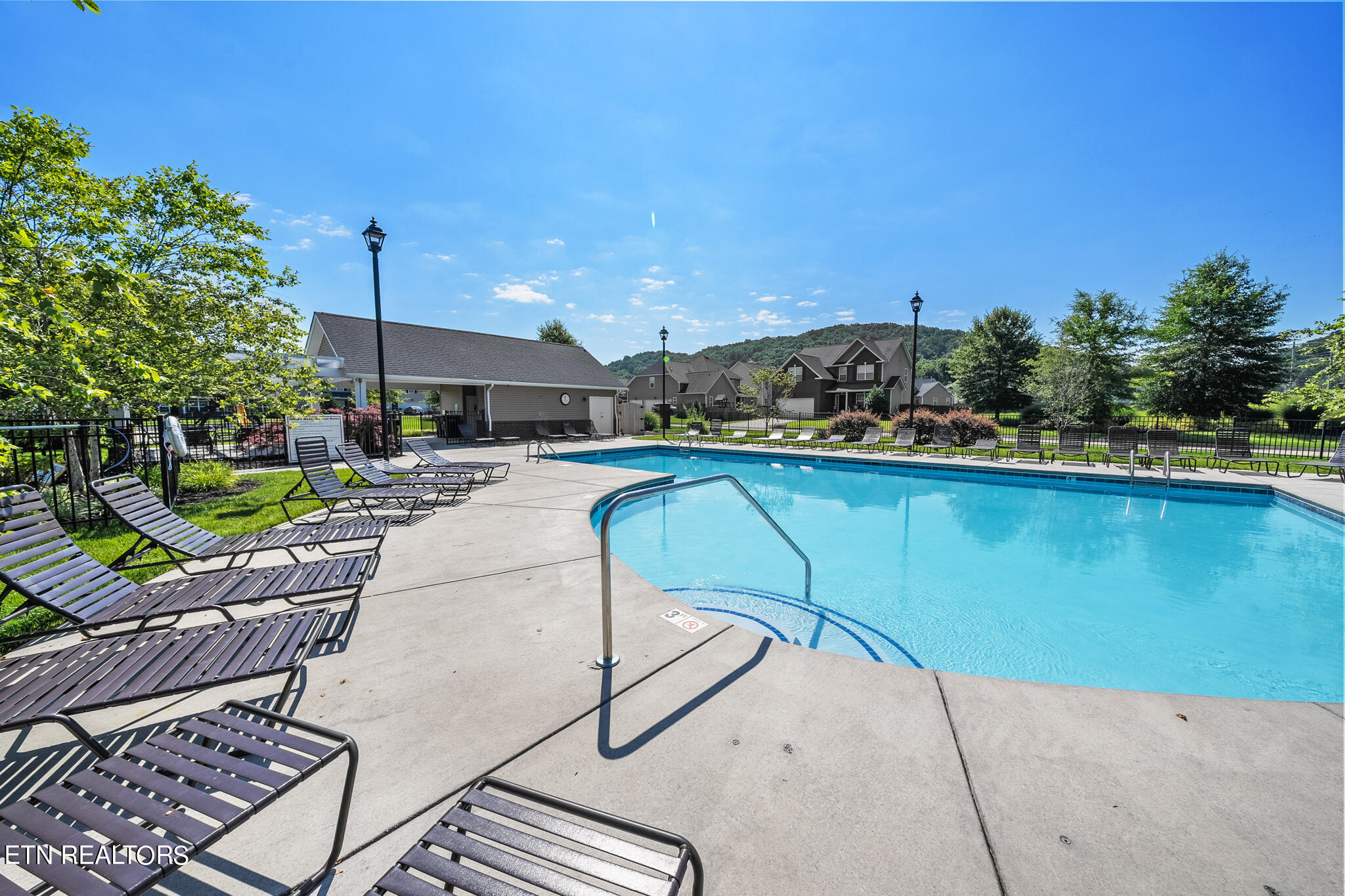 2566 Sparkling Star Lane Knoxville TN 37931