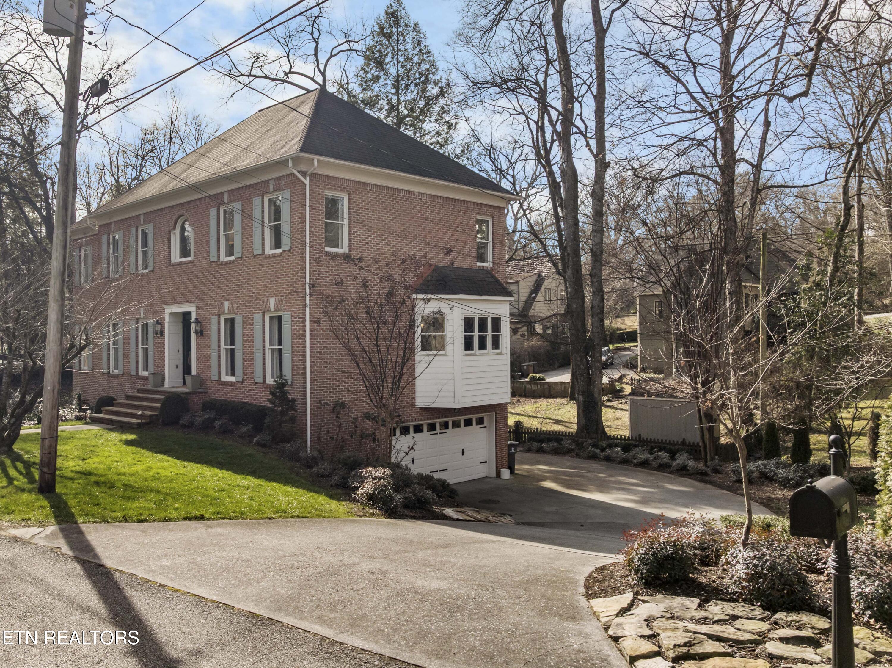 465 W Hillvale Turn Knoxville TN 37919