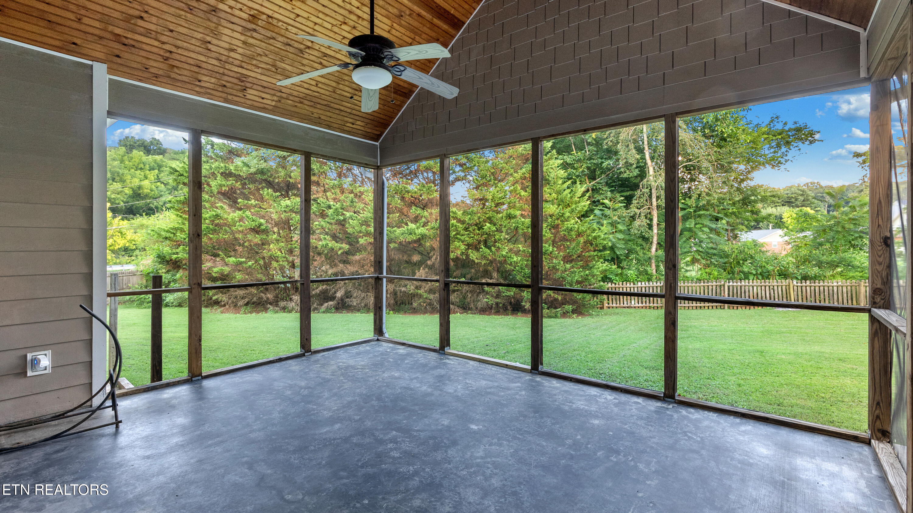 1545 Seven Oaks Drive Morristown TN 37814