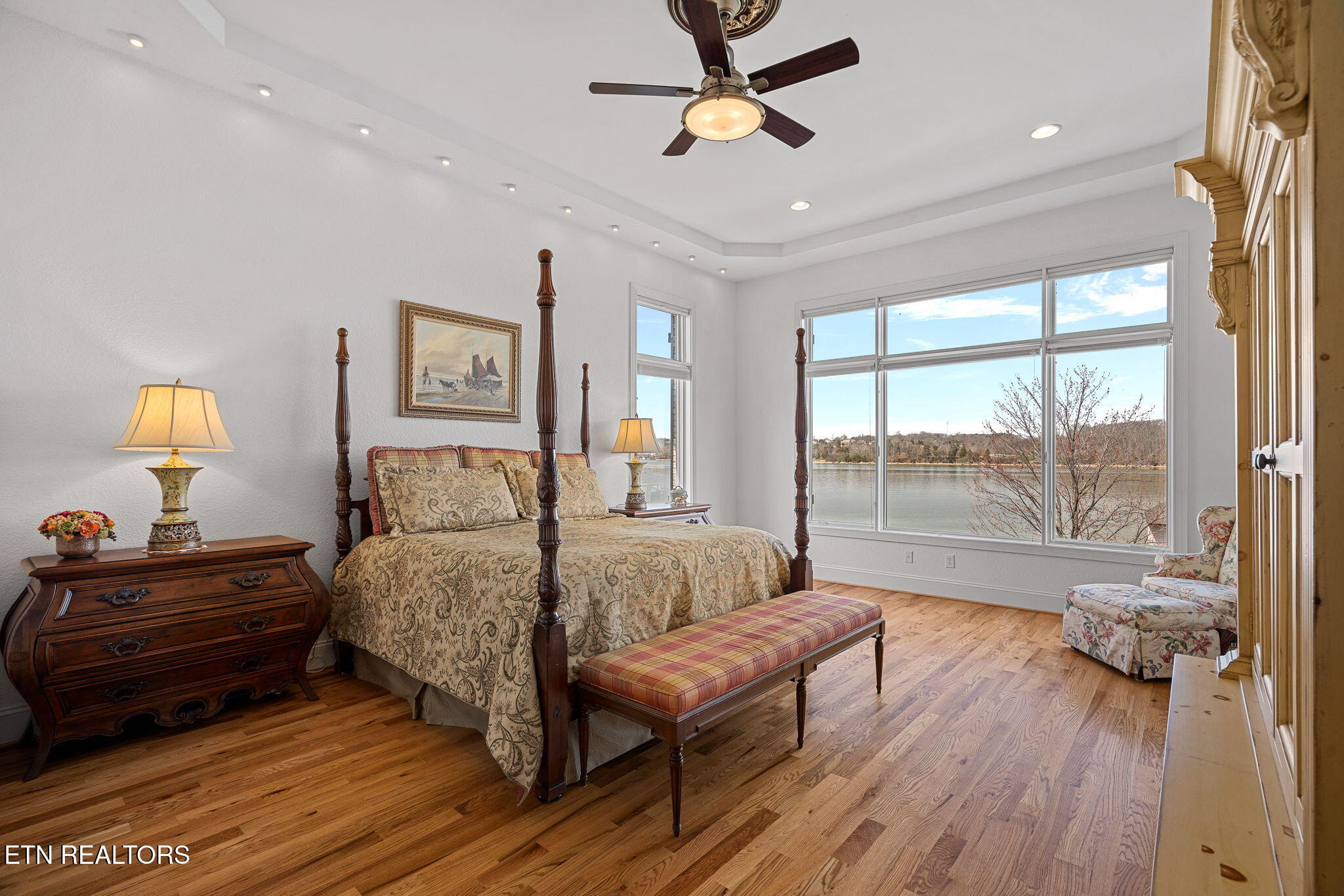 3726 Promontory Point Louisville TN 37777