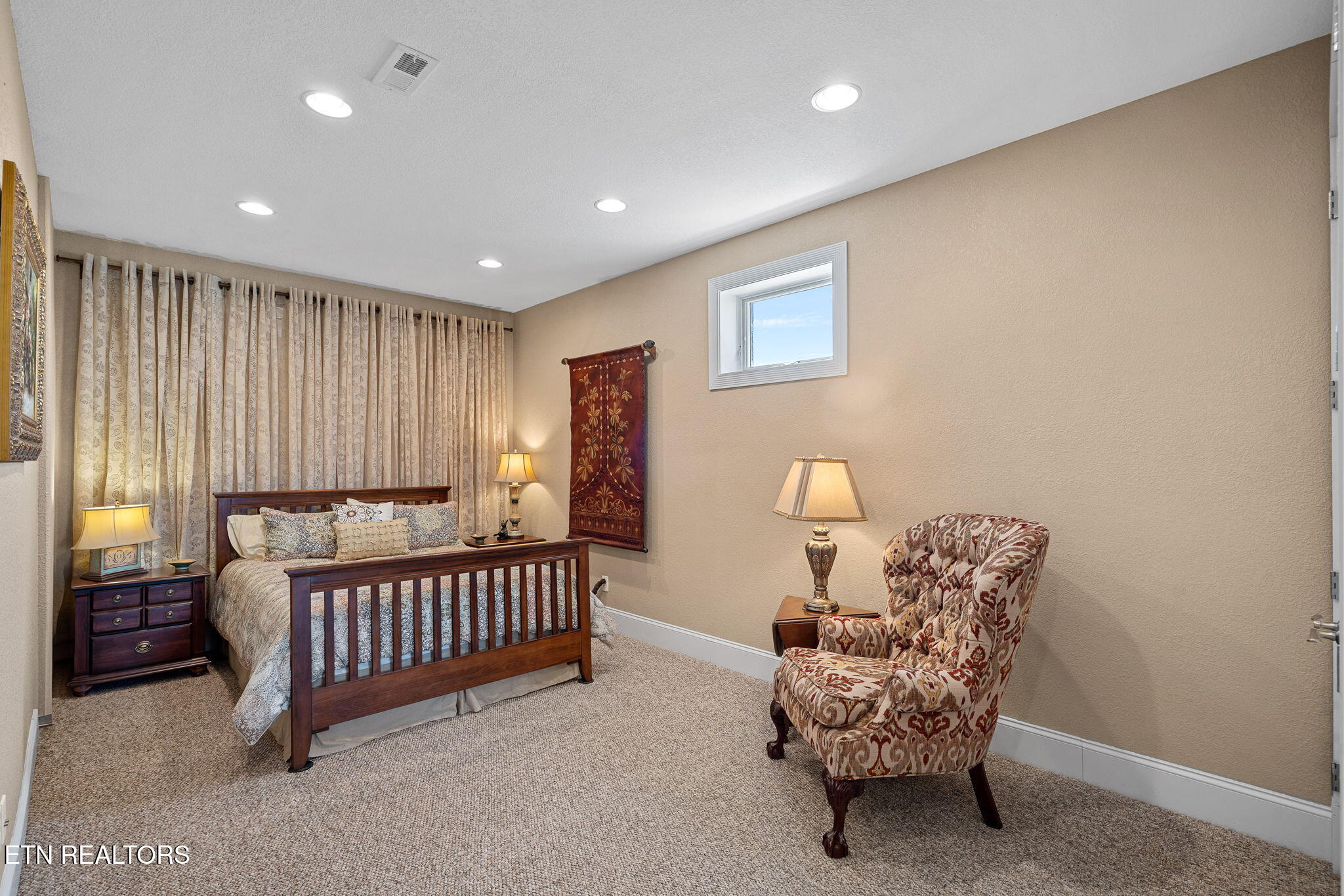 3726 Promontory Point Louisville TN 37777