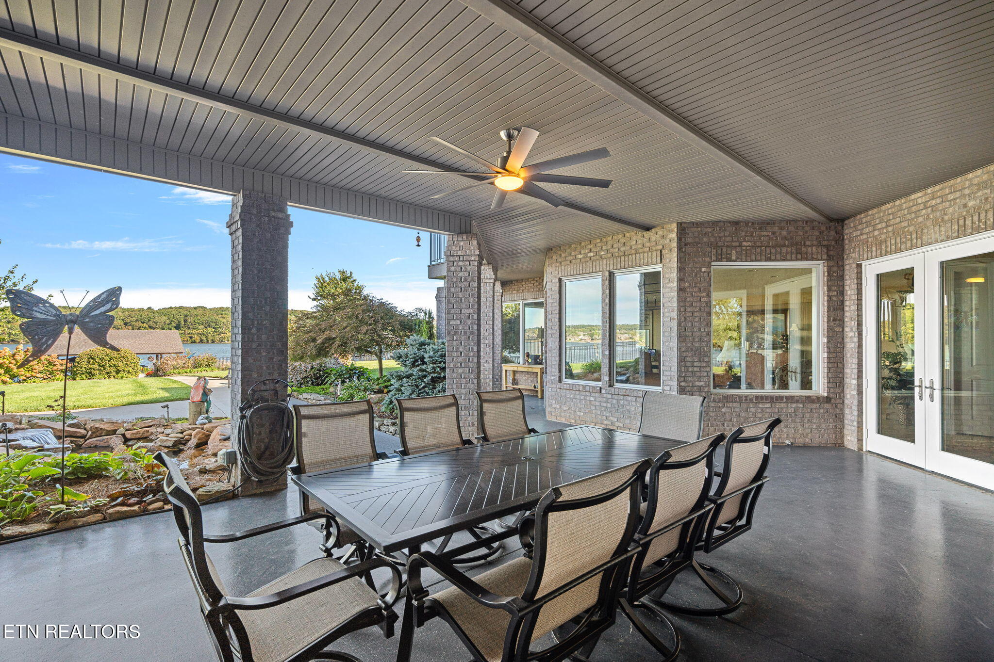 3726 Promontory Point Louisville TN 37777