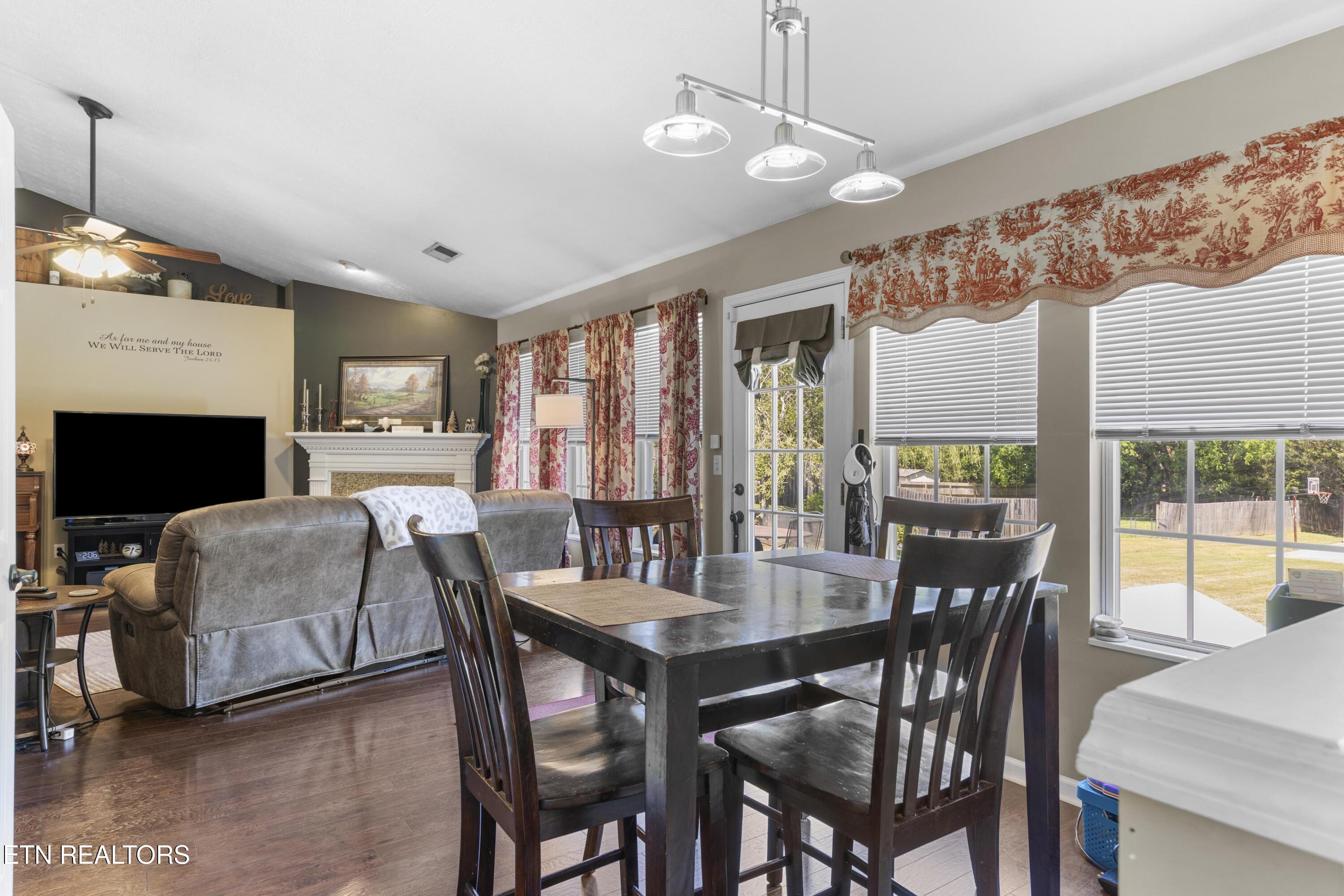 548 Pebble Creek Road Knoxville TN 37918