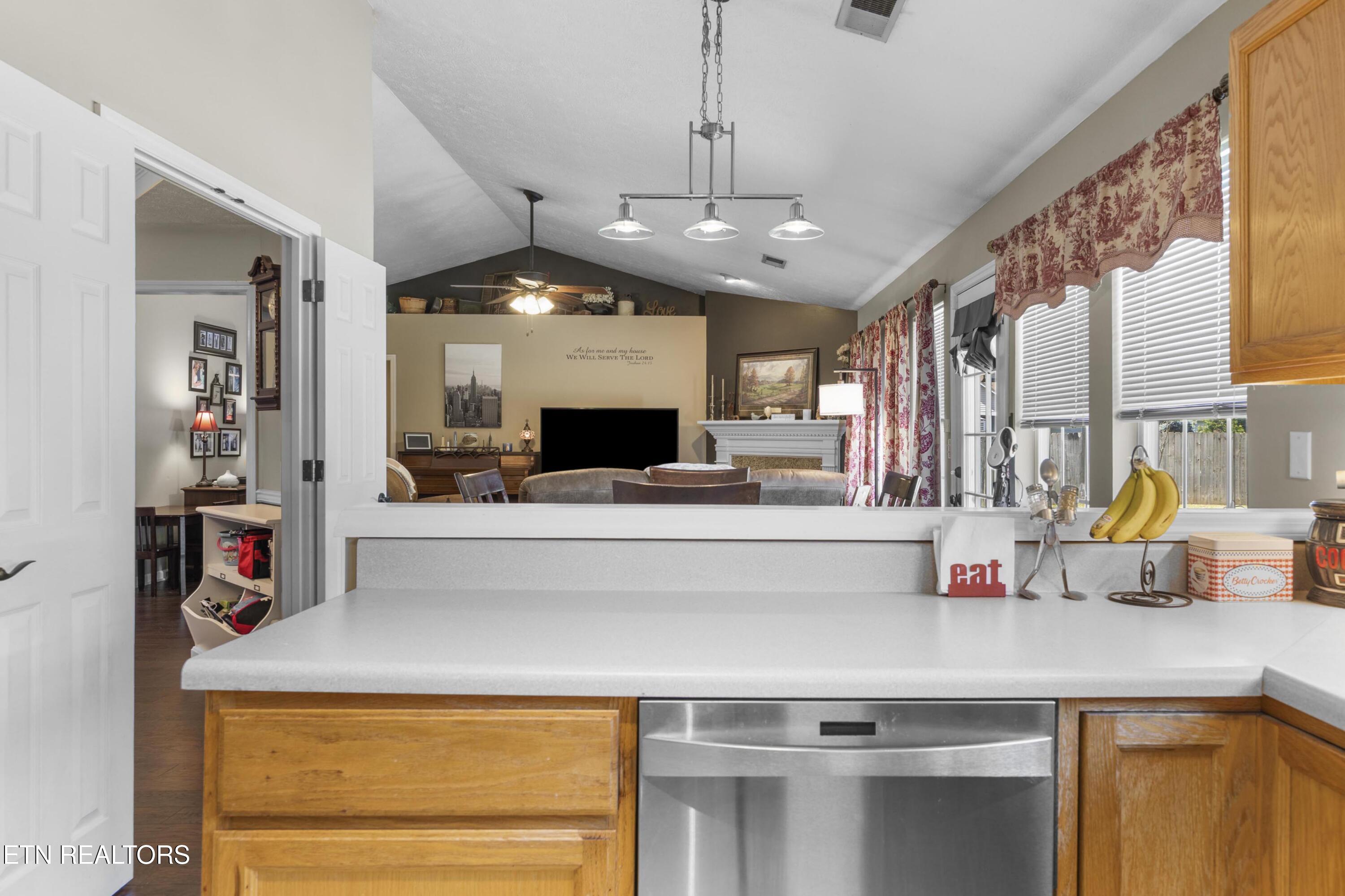 548 Pebble Creek Road Knoxville TN 37918