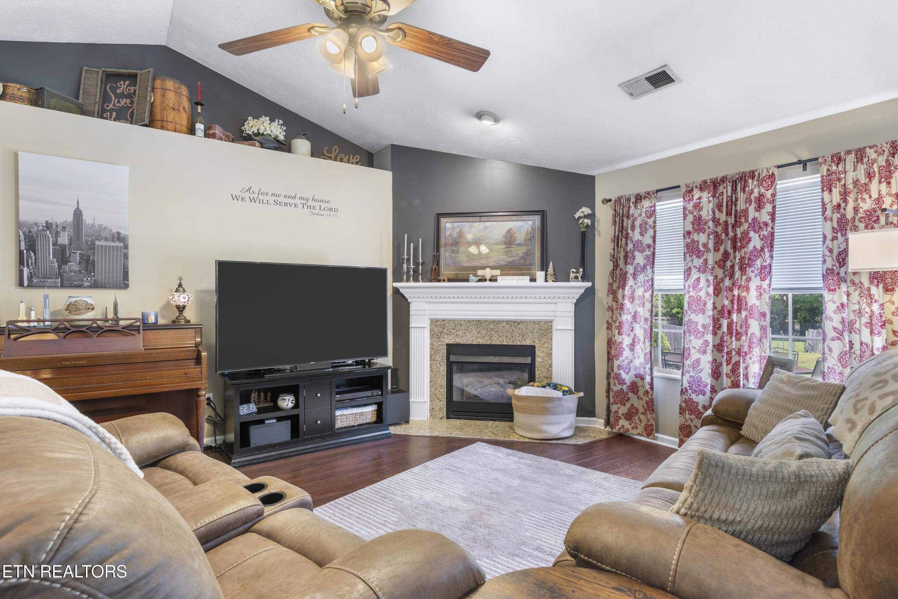 548 Pebble Creek Road Knoxville TN 37918