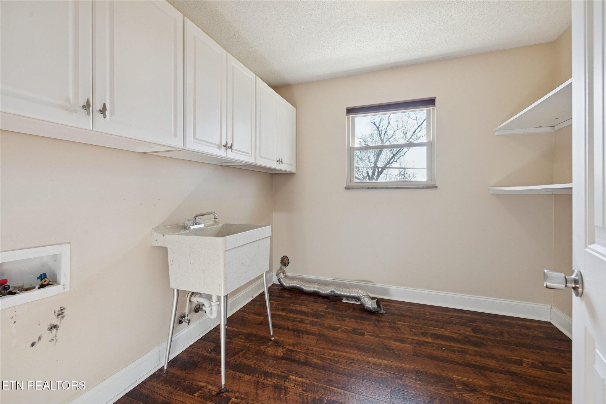 753 Hidden Glen Lane Knoxville TN 37922
