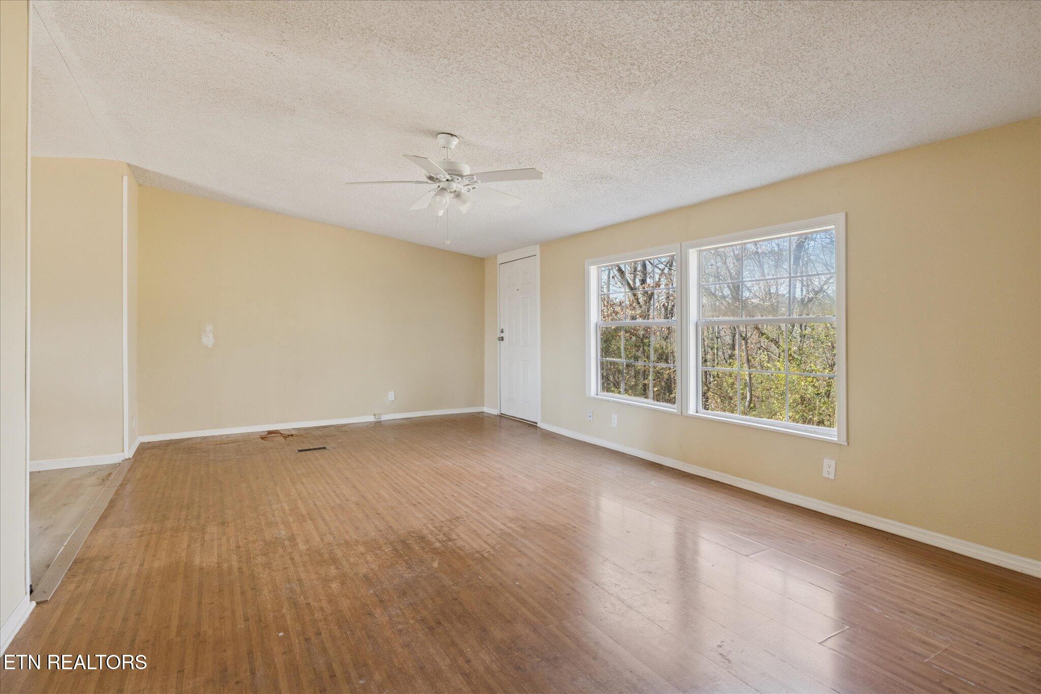 753 Hidden Glen Lane Knoxville TN 37922