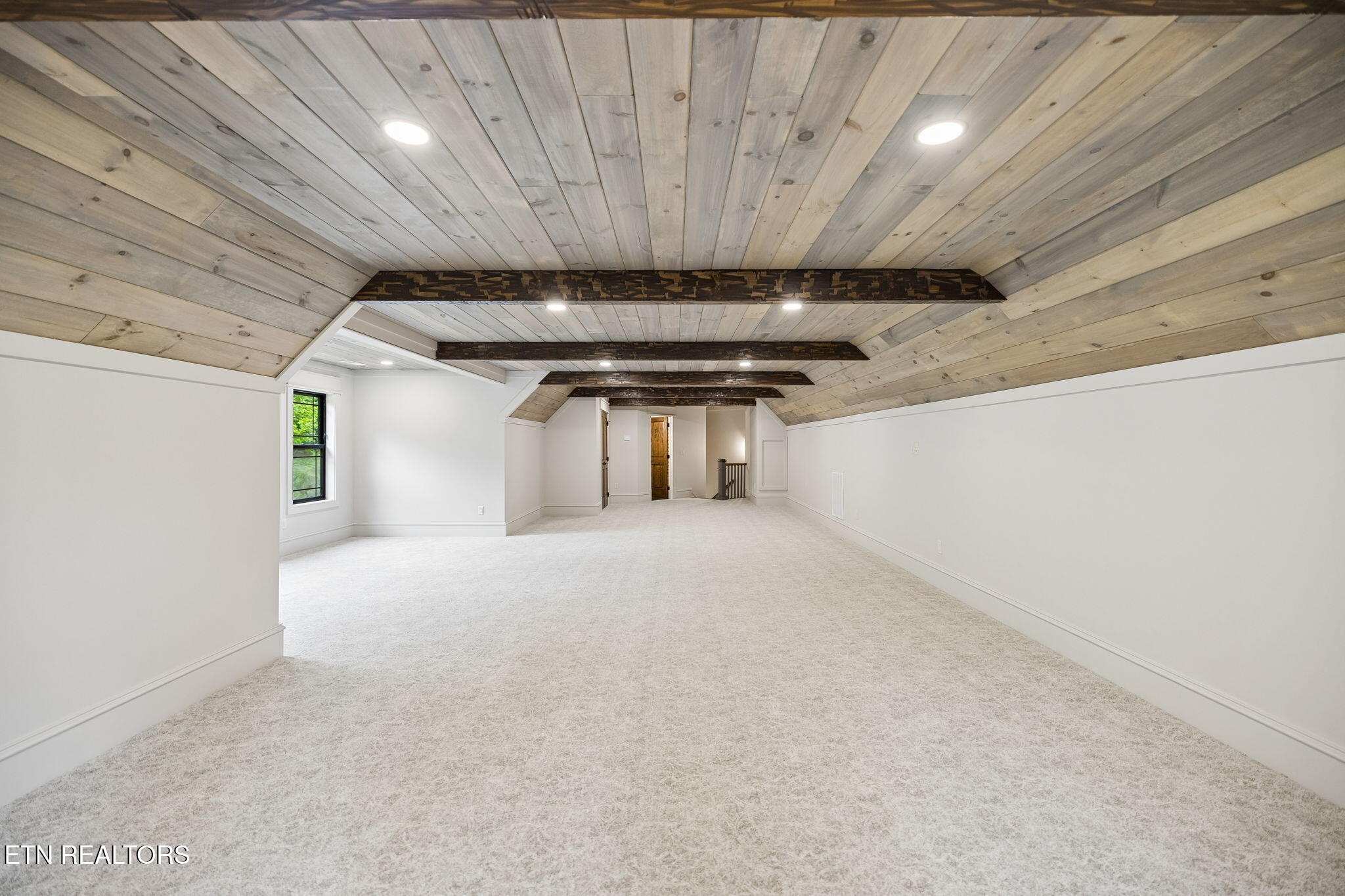 645 Douglas Ridge Drive Dandridge TN 37725