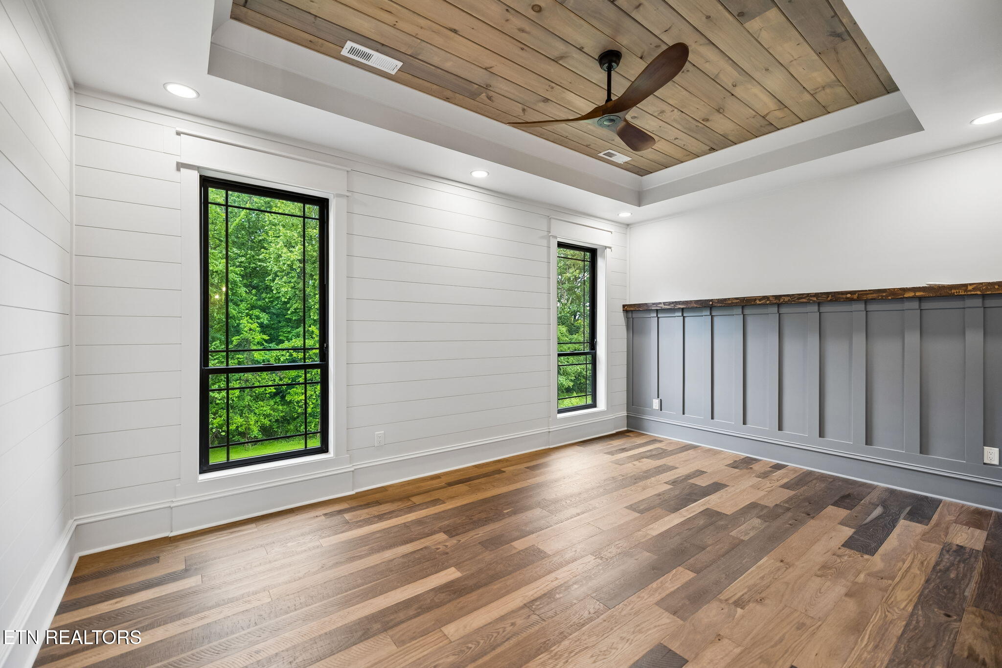 645 Douglas Ridge Drive Dandridge TN 37725