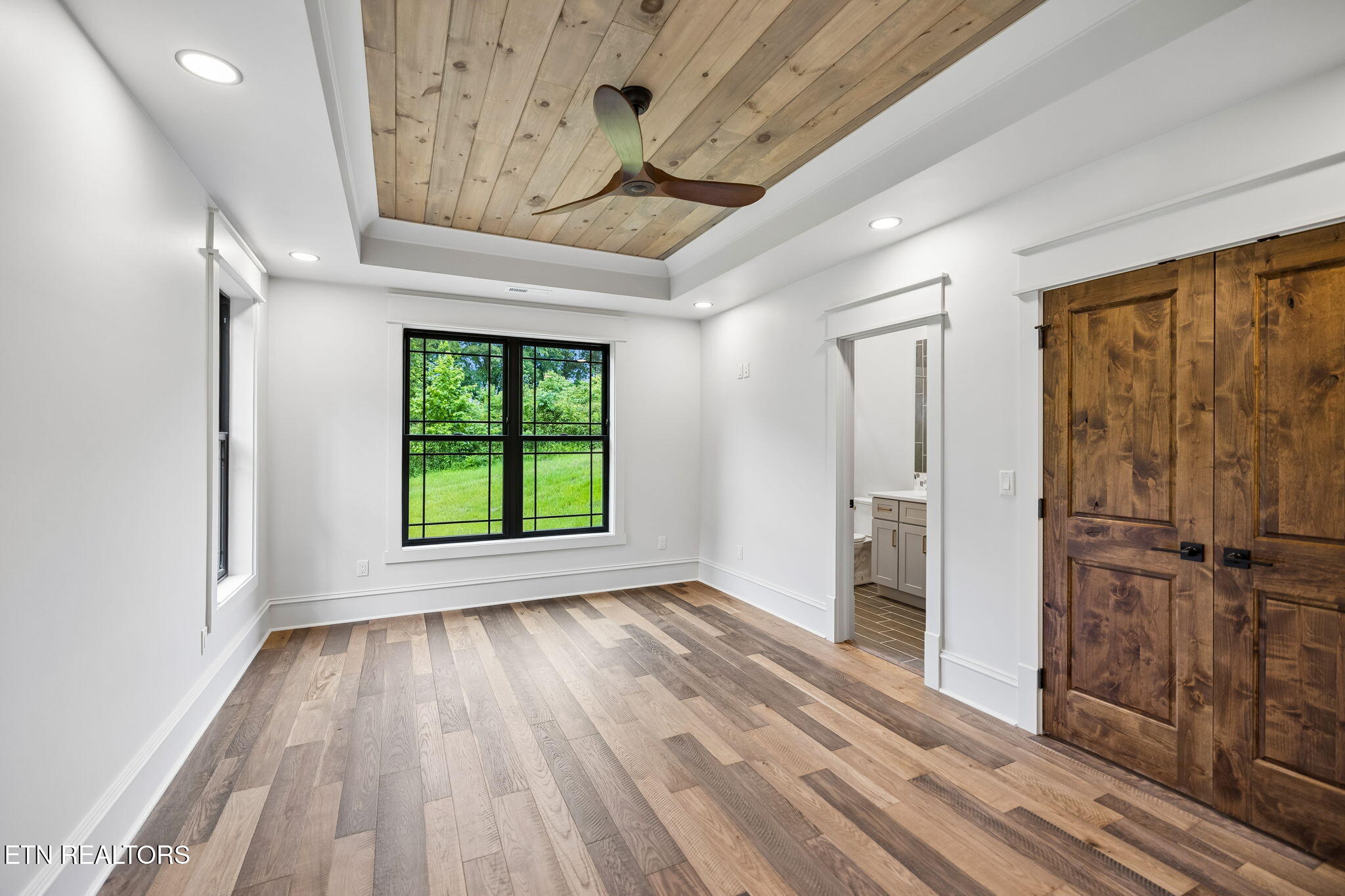 645 Douglas Ridge Drive Dandridge TN 37725