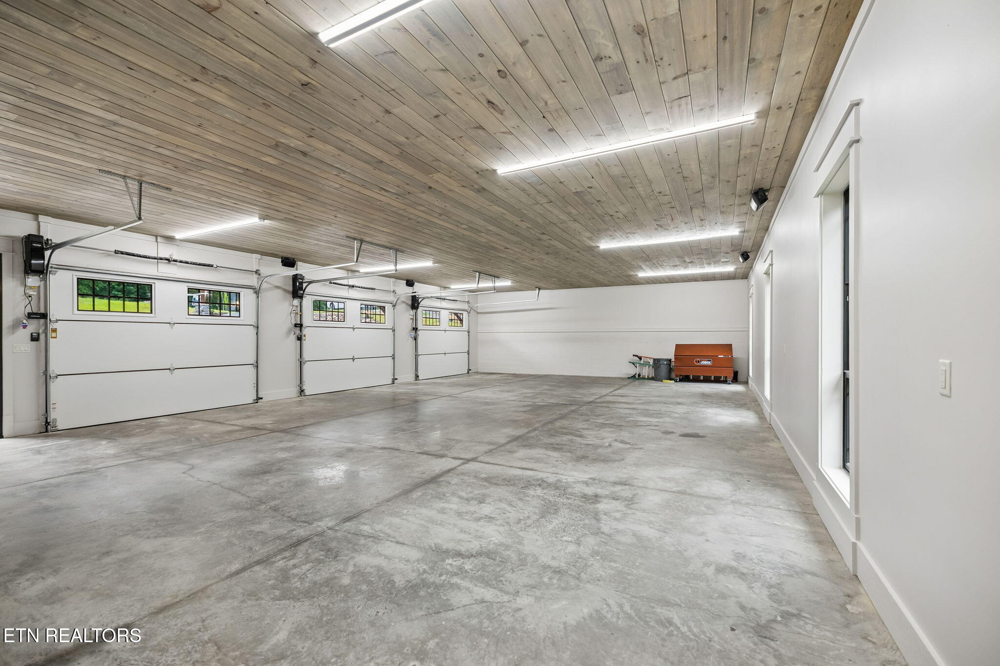 645 Douglas Ridge Drive Dandridge TN 37725