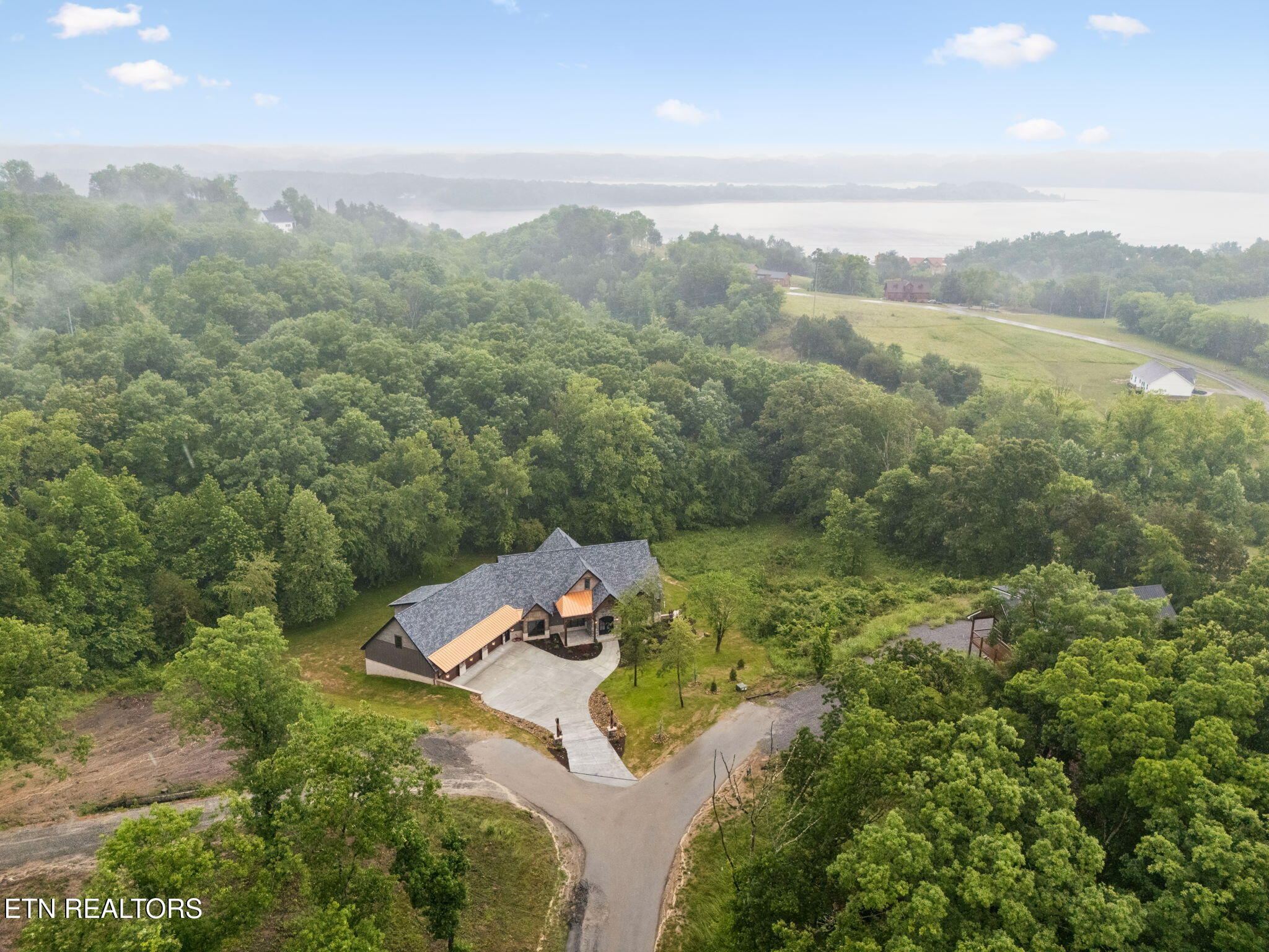 645 Douglas Ridge Drive Dandridge TN 37725