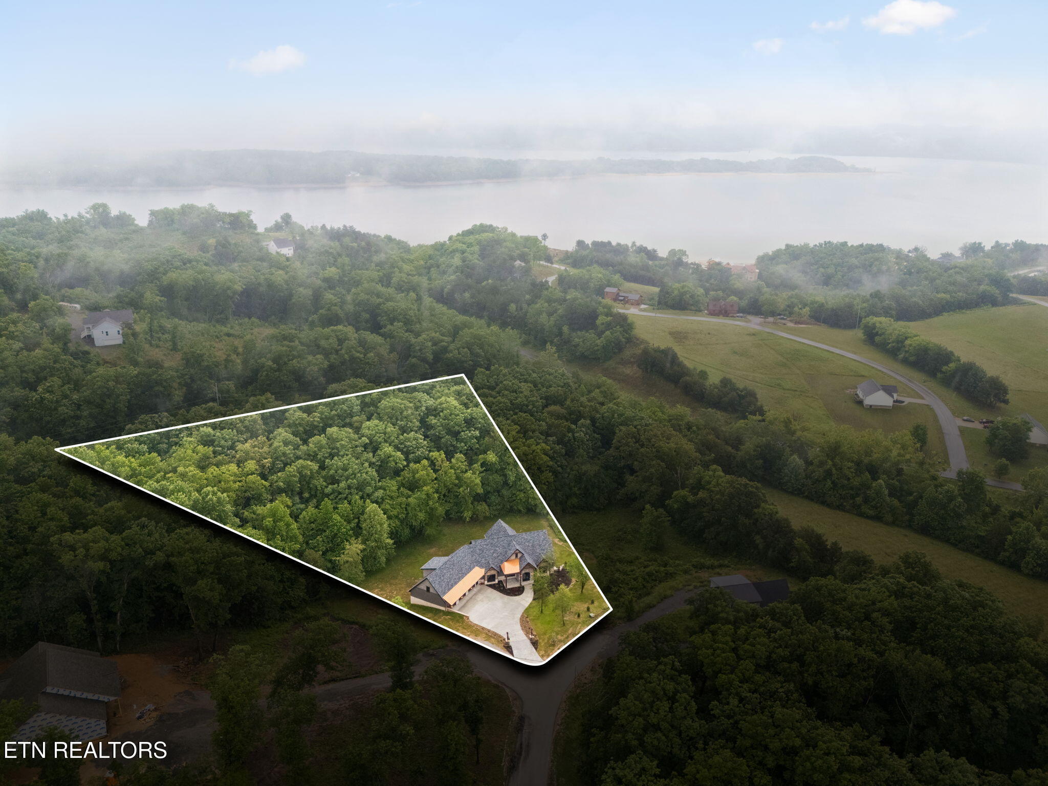 645 Douglas Ridge Drive Dandridge TN 37725