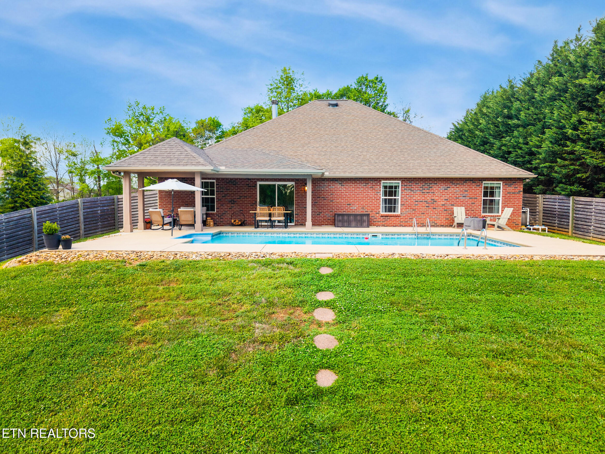 907 Huntington Farms Road Maryville TN 37803