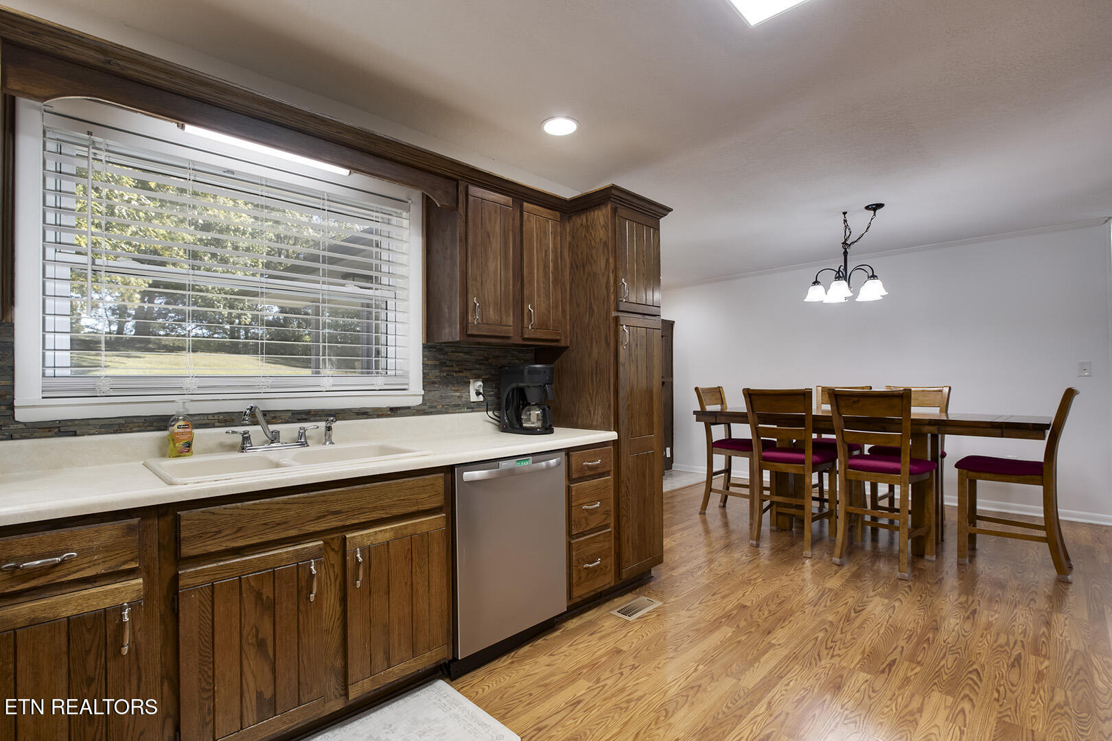 1050 Lawnville Road Kingston TN 37763