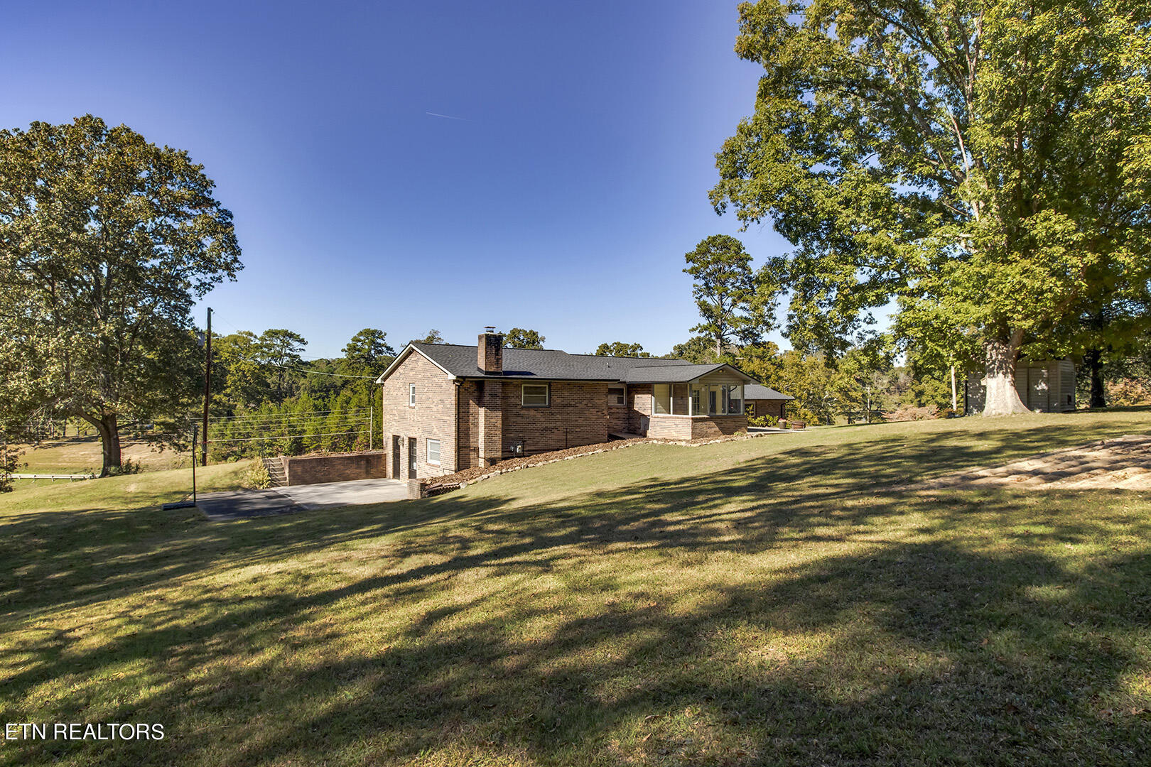 1050 Lawnville Road Kingston TN 37763