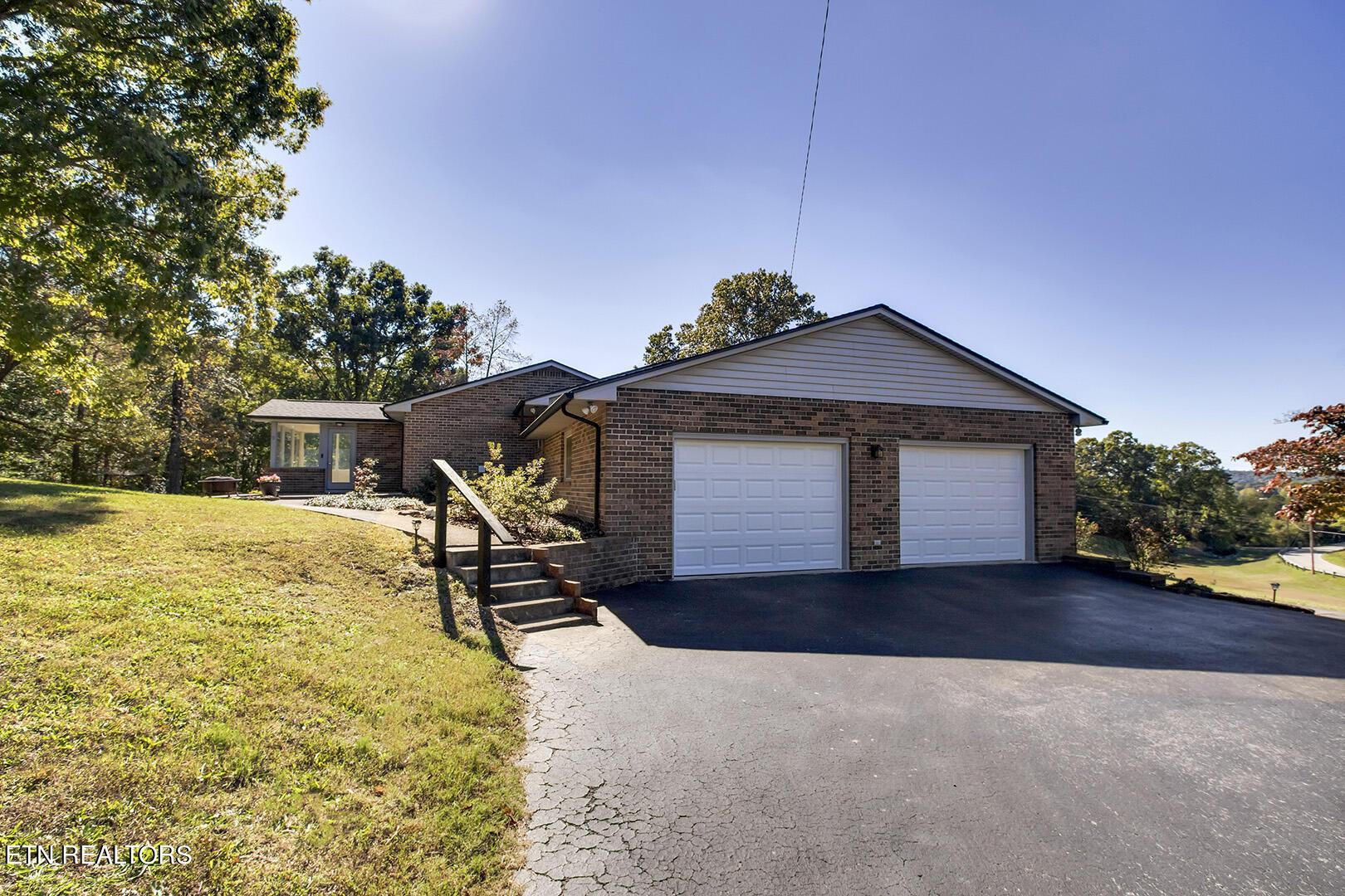 1050 Lawnville Road Kingston TN 37763