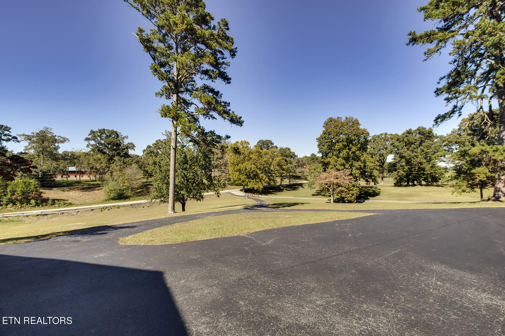 1050 Lawnville Road Kingston TN 37763