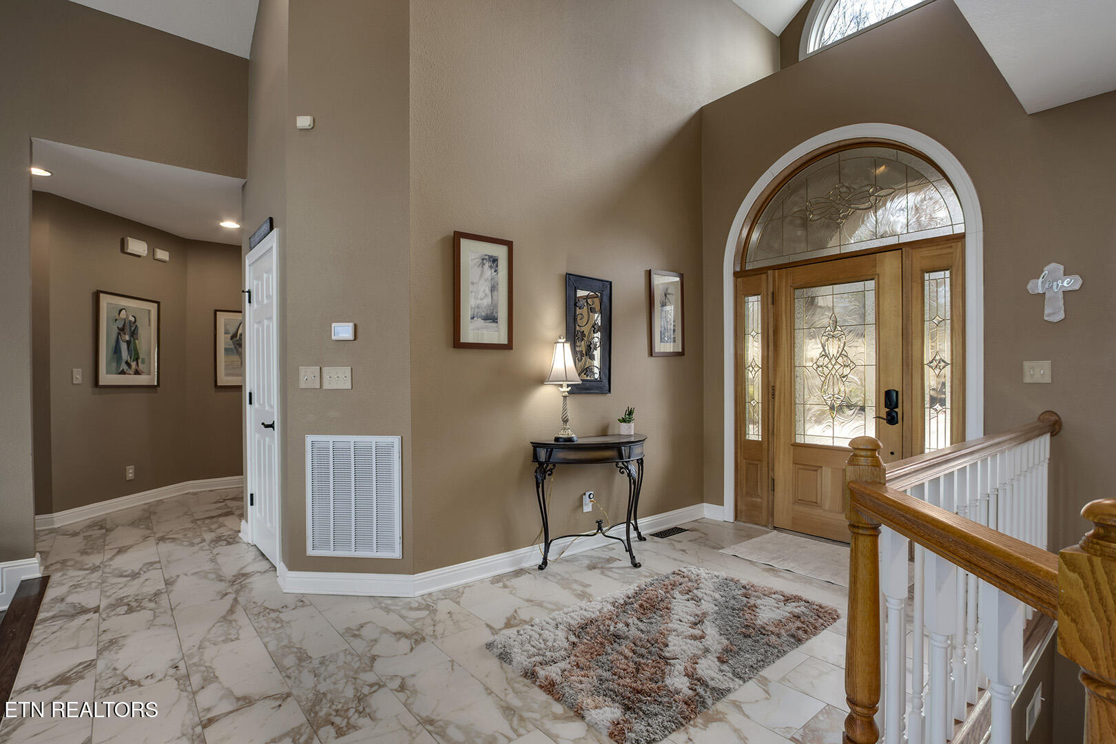 207 Amega Trace Loudon TN 37774