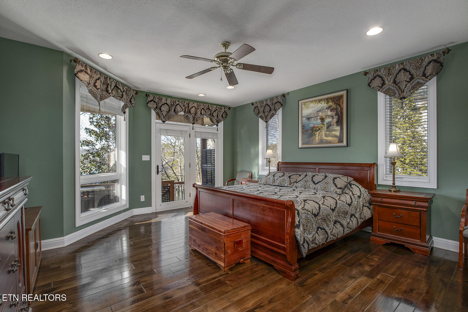 207 Amega Trace Loudon TN 37774