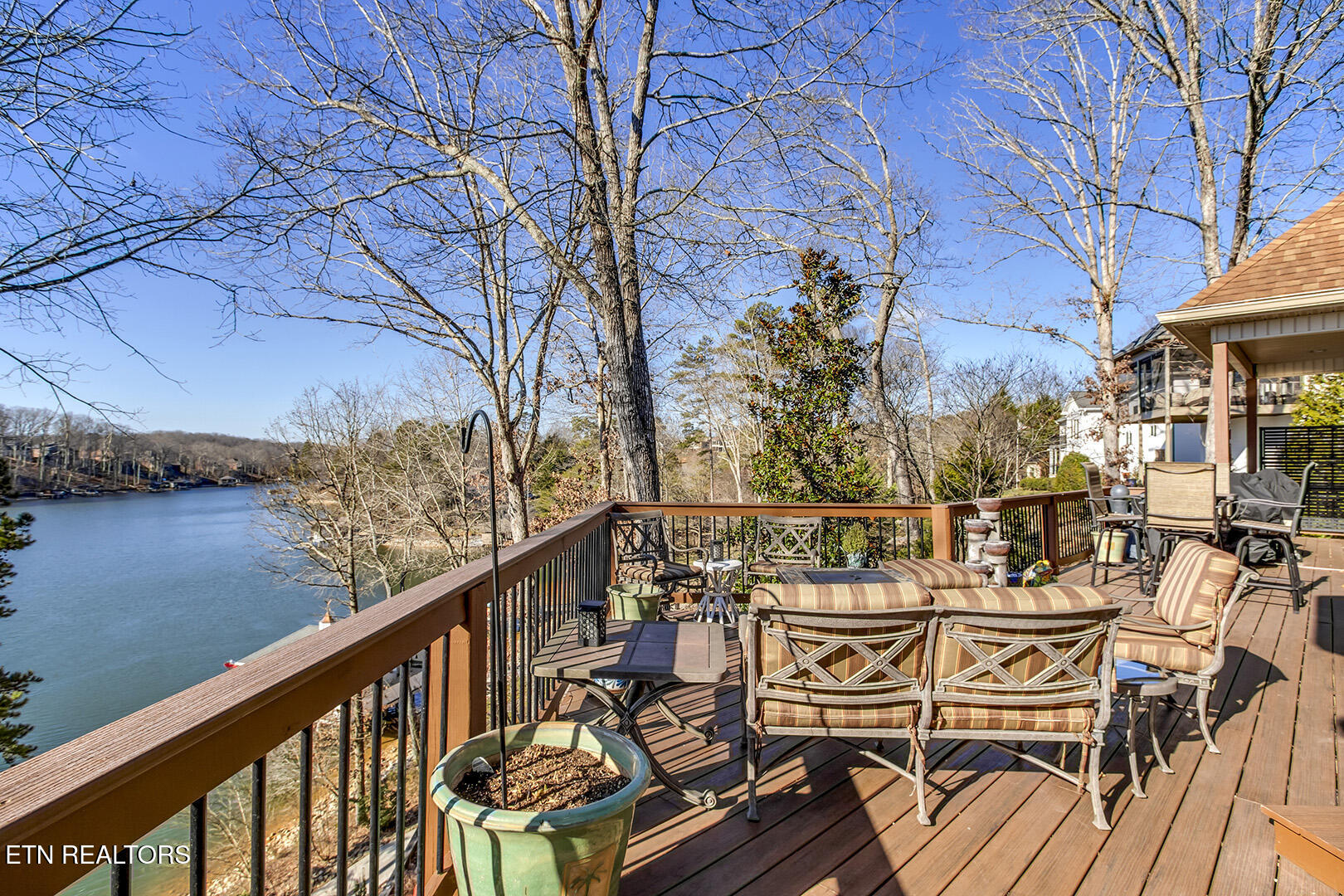 207 Amega Trace Loudon TN 37774