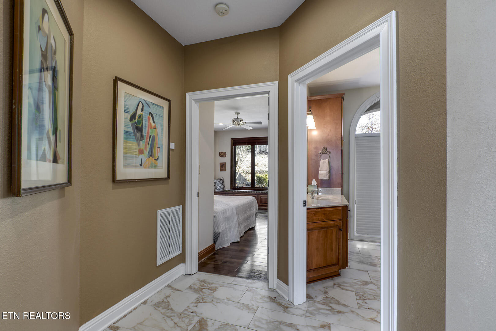 207 Amega Trace Loudon TN 37774