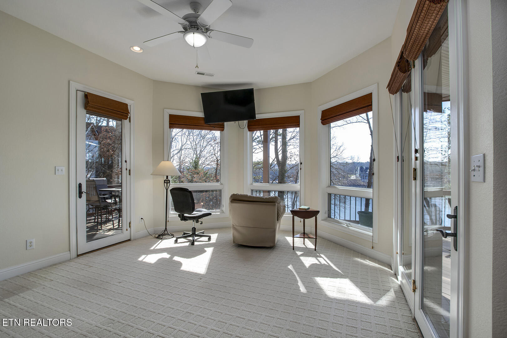 207 Amega Trace Loudon TN 37774