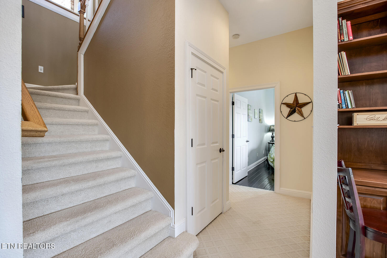 207 Amega Trace Loudon TN 37774