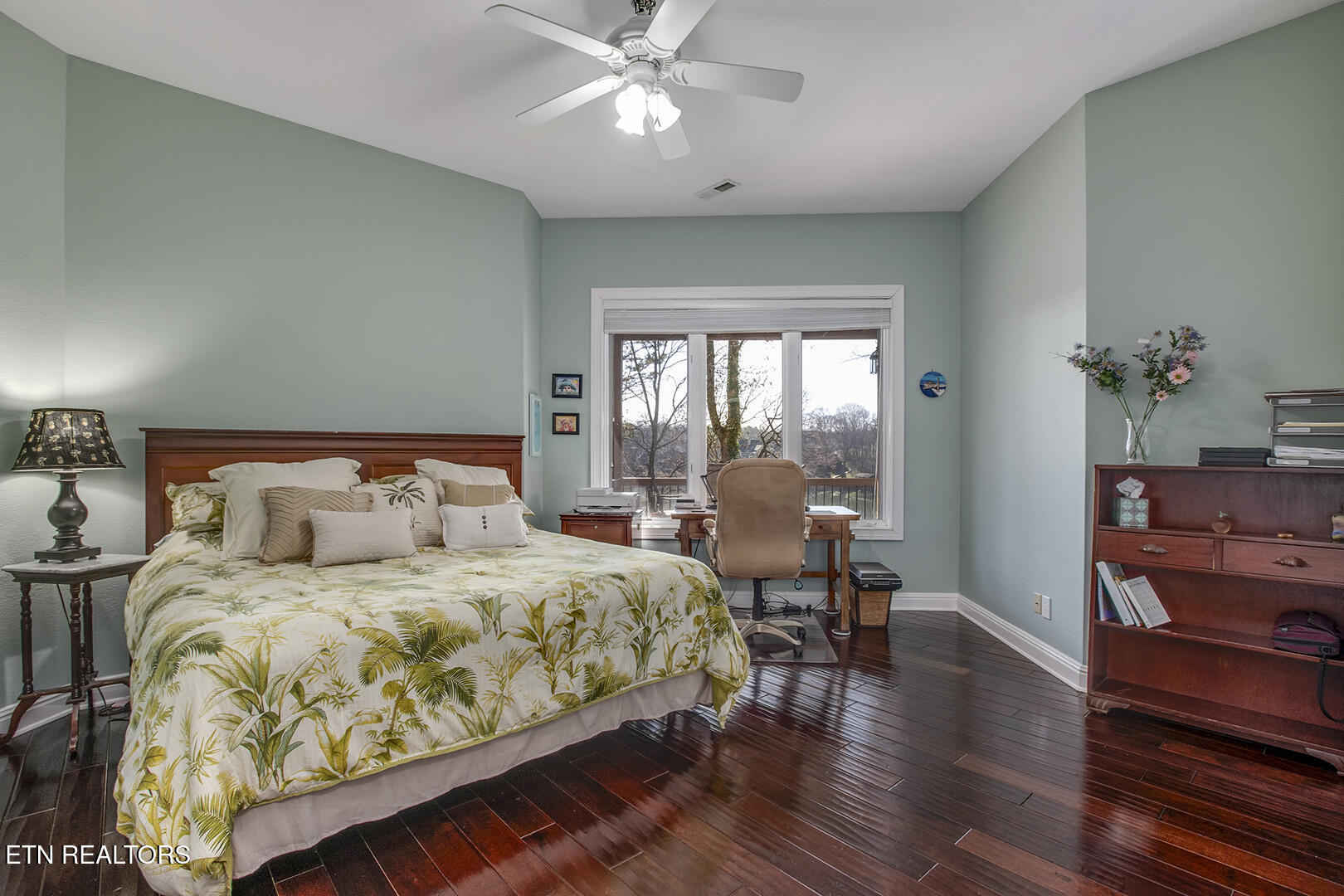 207 Amega Trace Loudon TN 37774