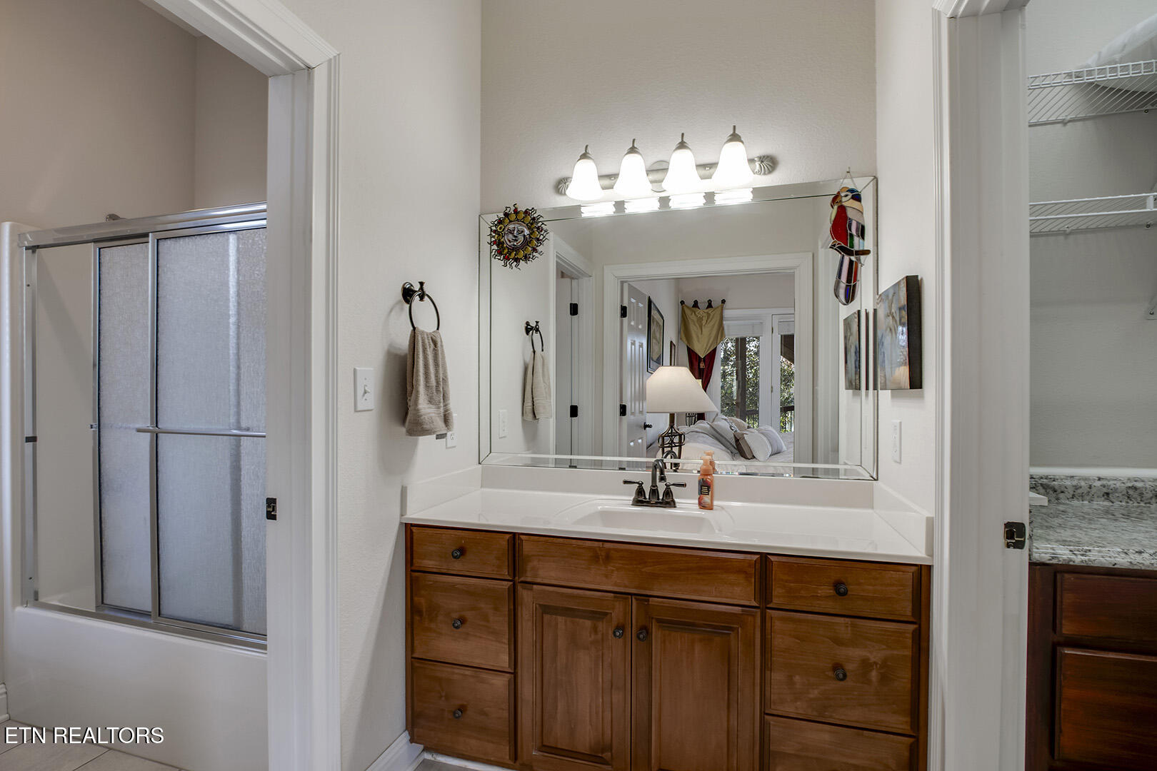 207 Amega Trace Loudon TN 37774