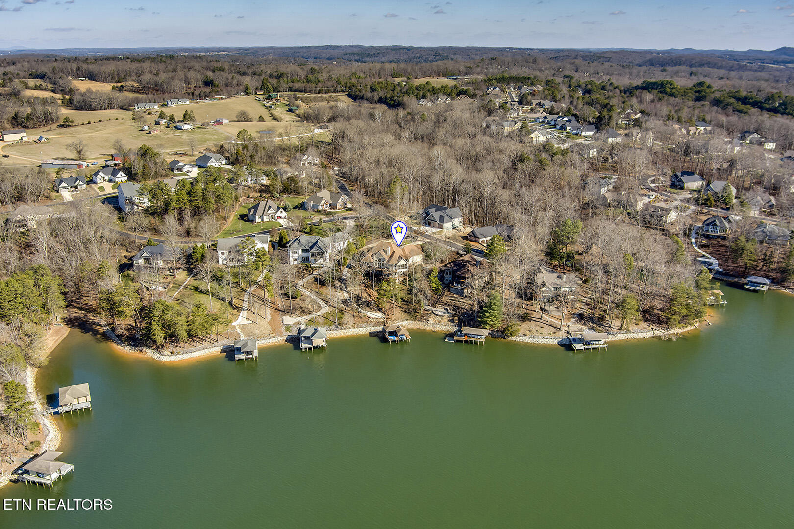 207 Amega Trace Loudon TN 37774