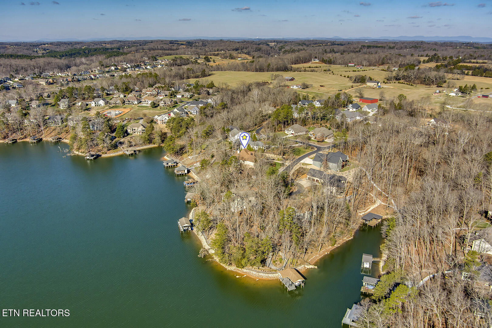 207 Amega Trace Loudon TN 37774